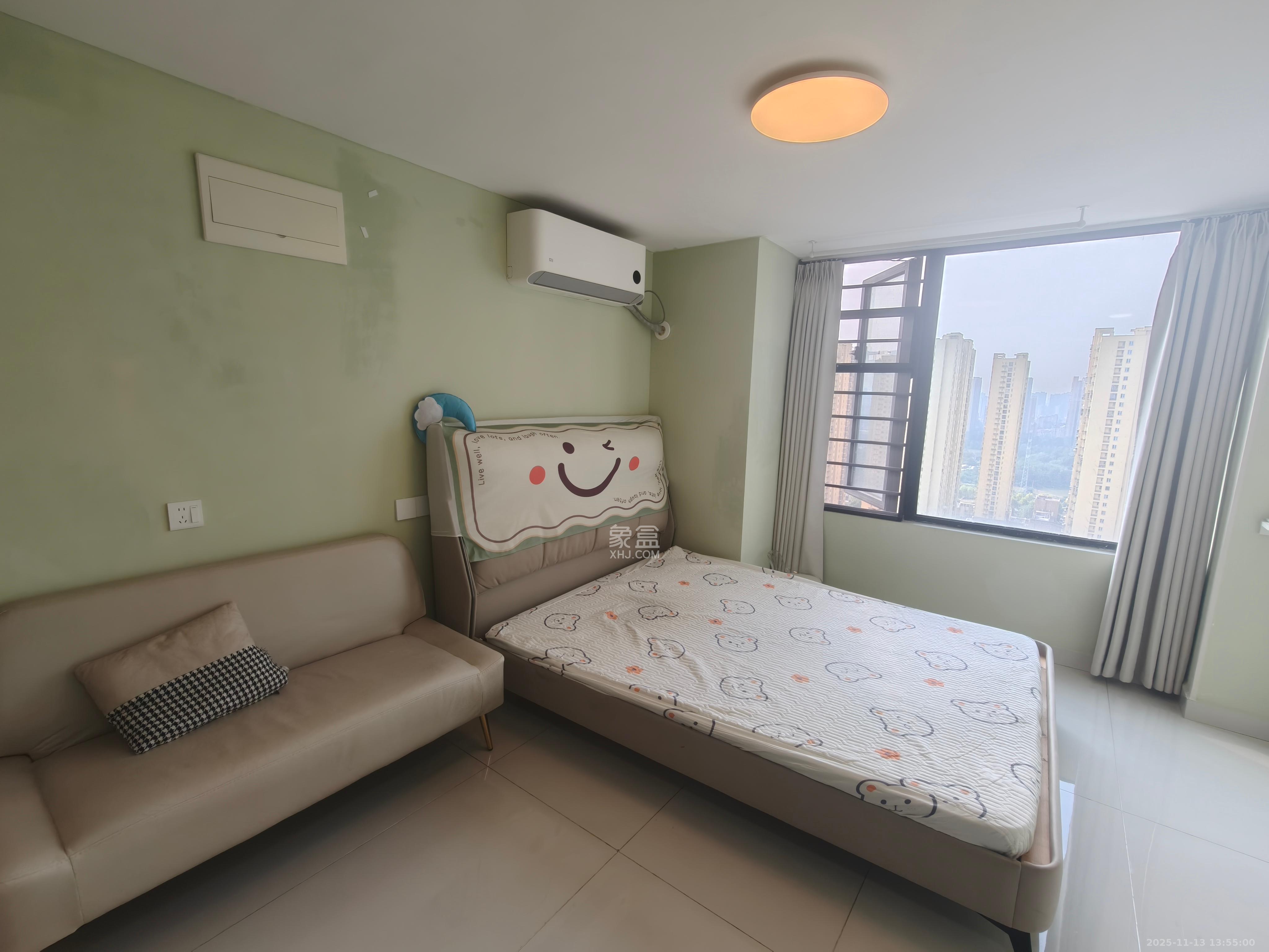 新城悦隽公园  1室1厅1卫    1200.0元/月室内图