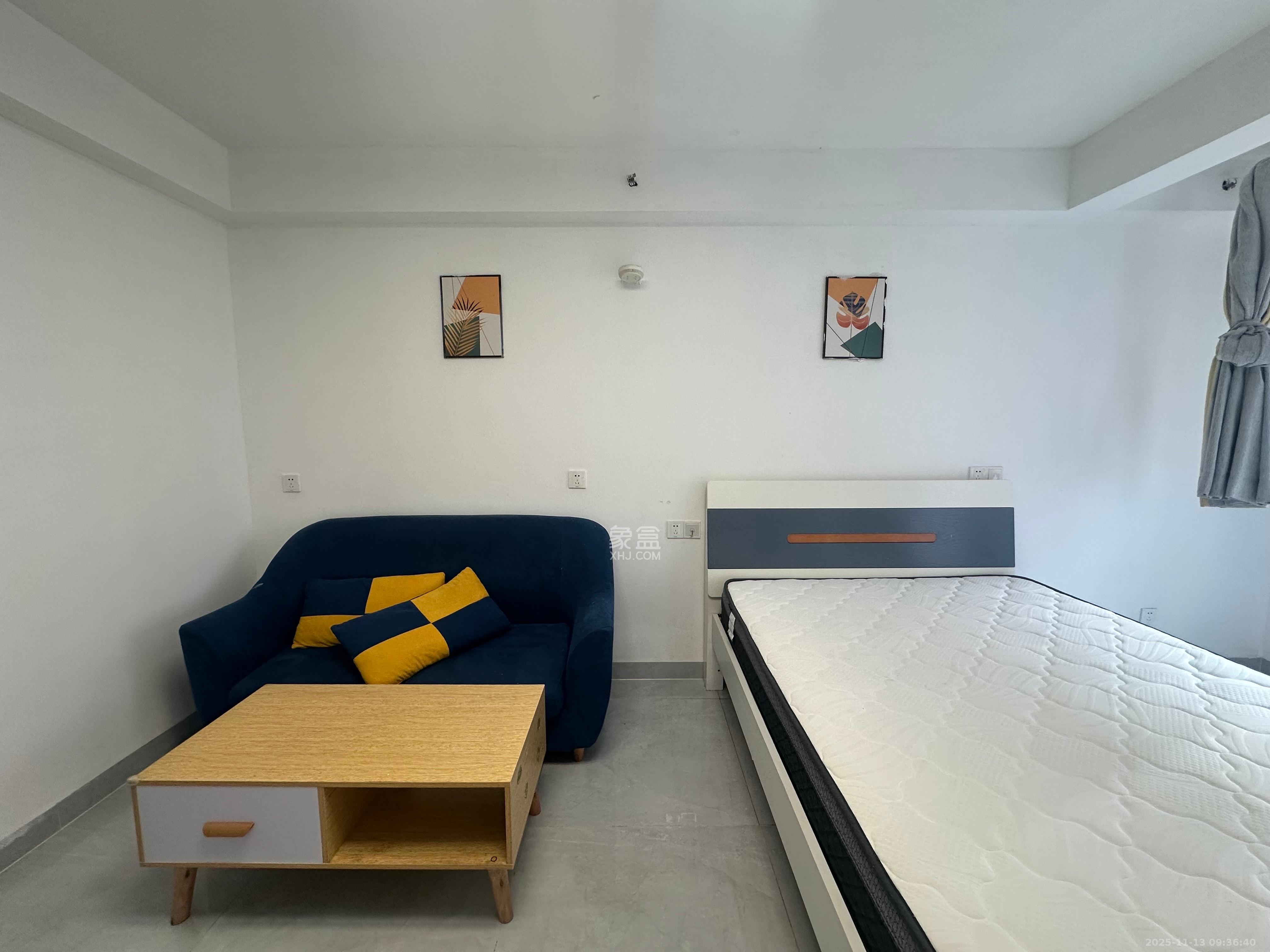 中海珑悦府 1室1厅1卫 1200.0元/月 中海珑悦府 1室1厅1卫 1200.0元/月室内图