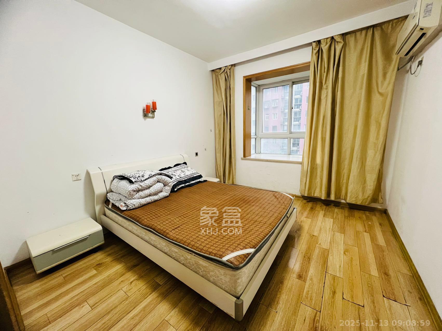 一品东庭 3室2厅2卫 2300.0元/月 一品东庭 3室2厅2卫 2300.0元/月室内图