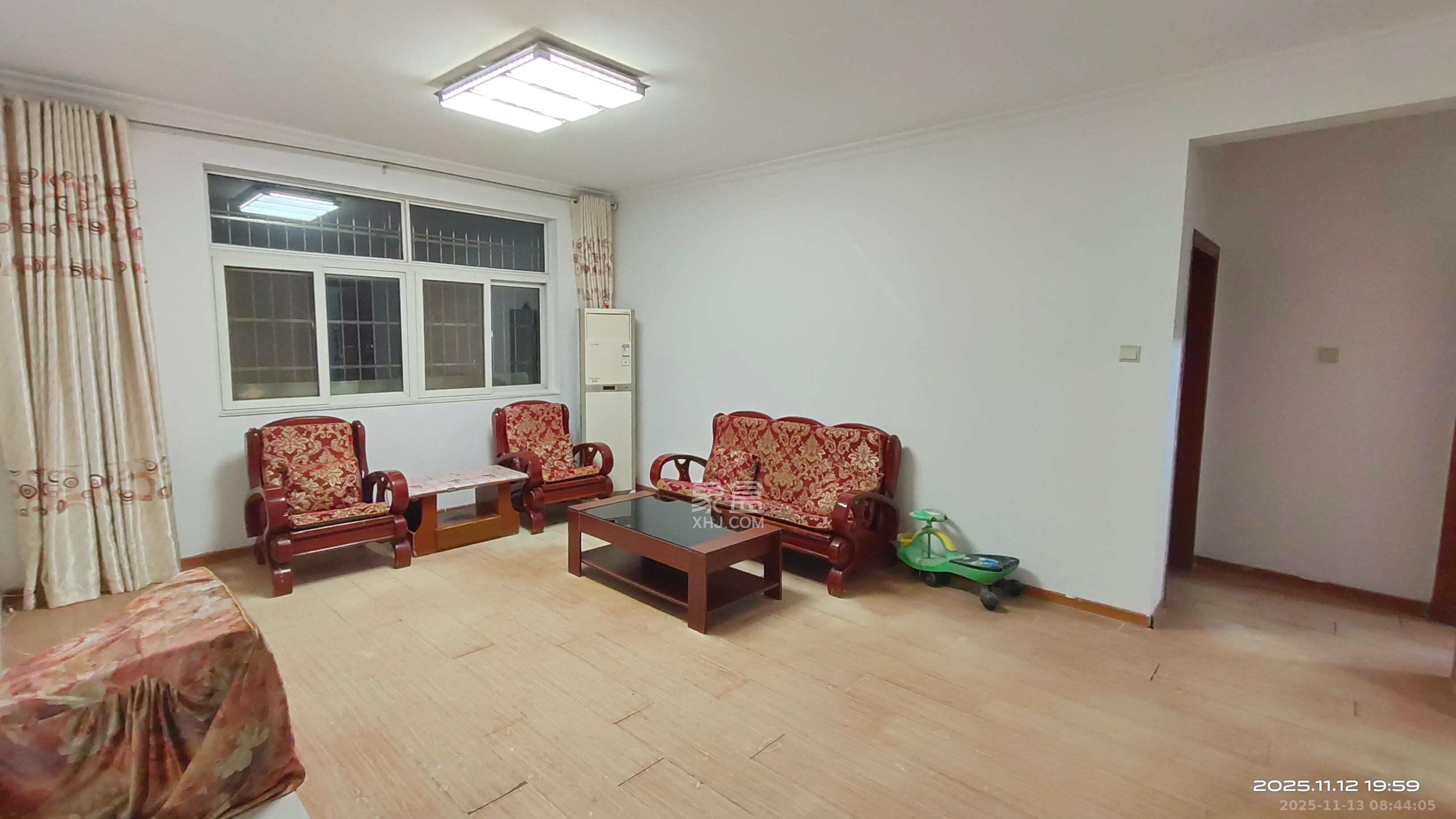 黎郡新宇熙春园 3室2厅2卫 2000.0元/月 黎郡新宇熙春园 3室2厅2卫 2000.0元/月室内图