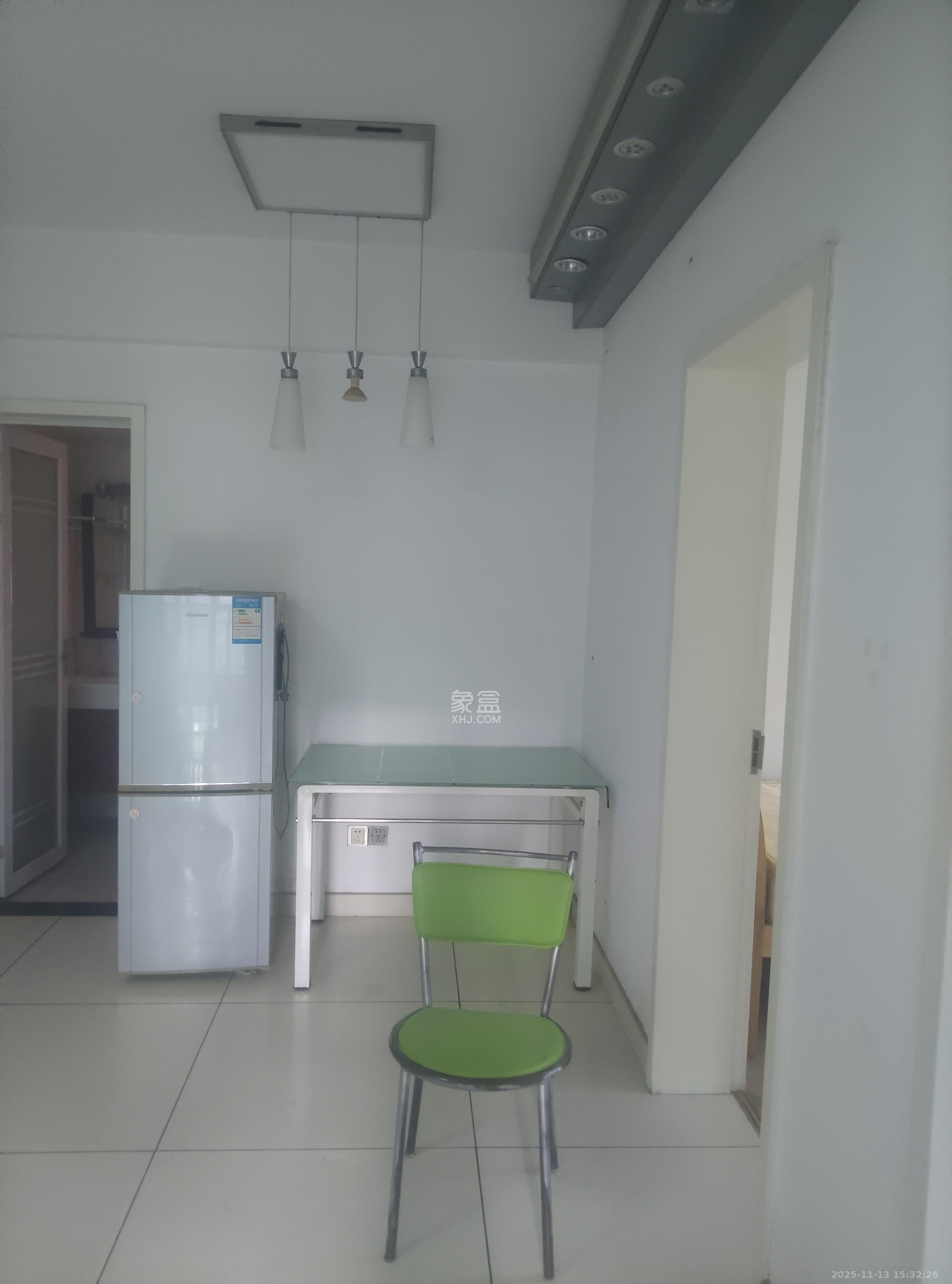 湘府9号 2室1厅1卫 2000.0元/月 湘府9号 2室1厅1卫 2000.0元/月室内图