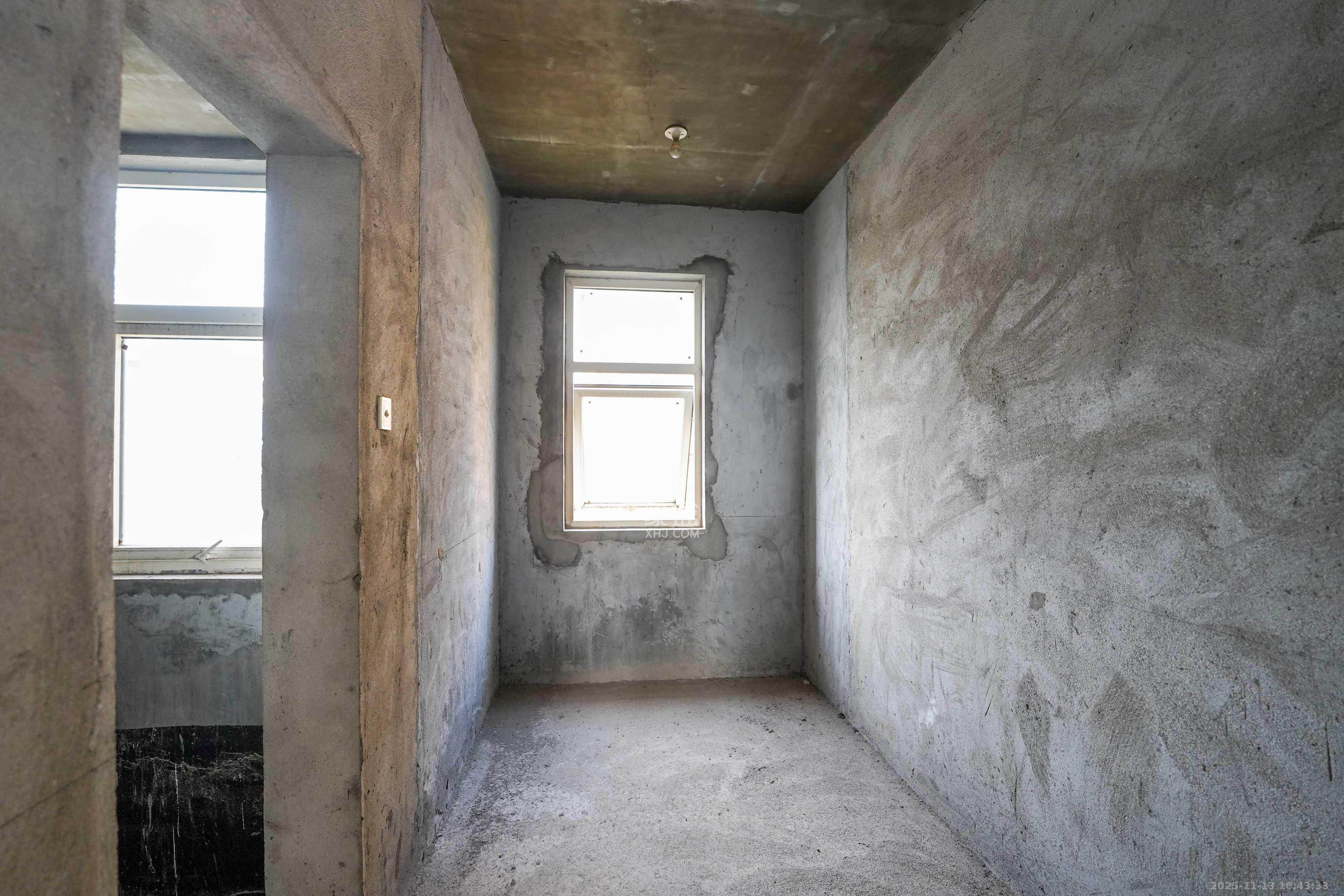 汇金城/嘉华城一期 5室2厅2卫 158.0万 汇金城/嘉华城一期 5室2厅2卫 158.0万卫生间