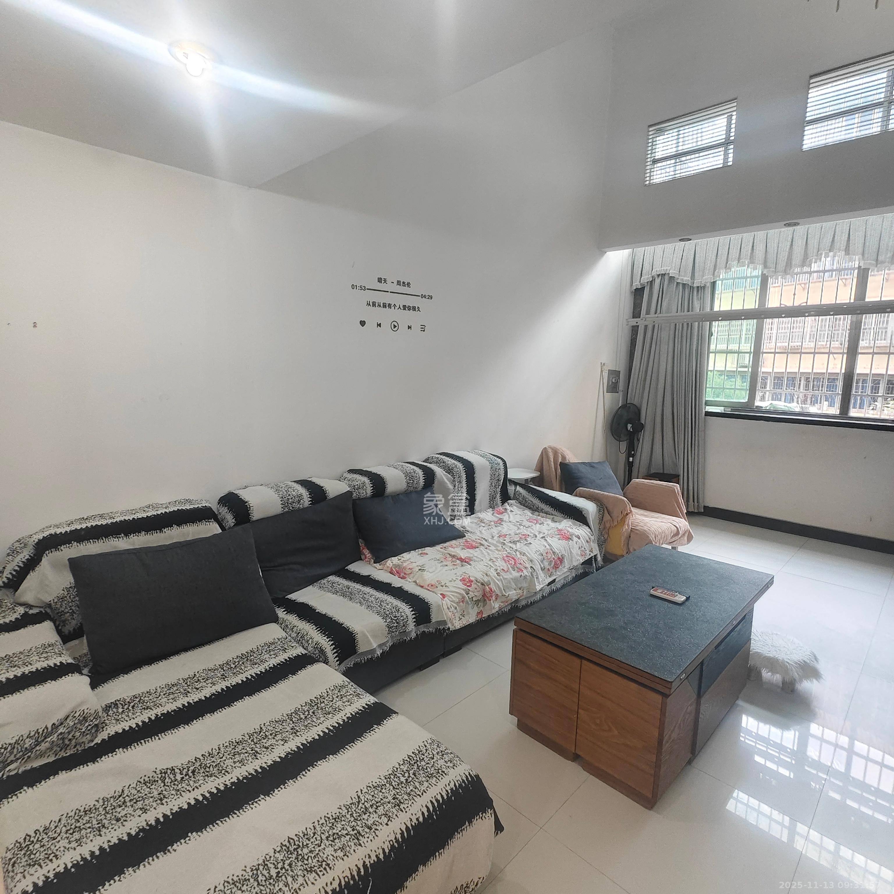 QQ生活馆  2室1厅2卫    1600.0元/月室内图