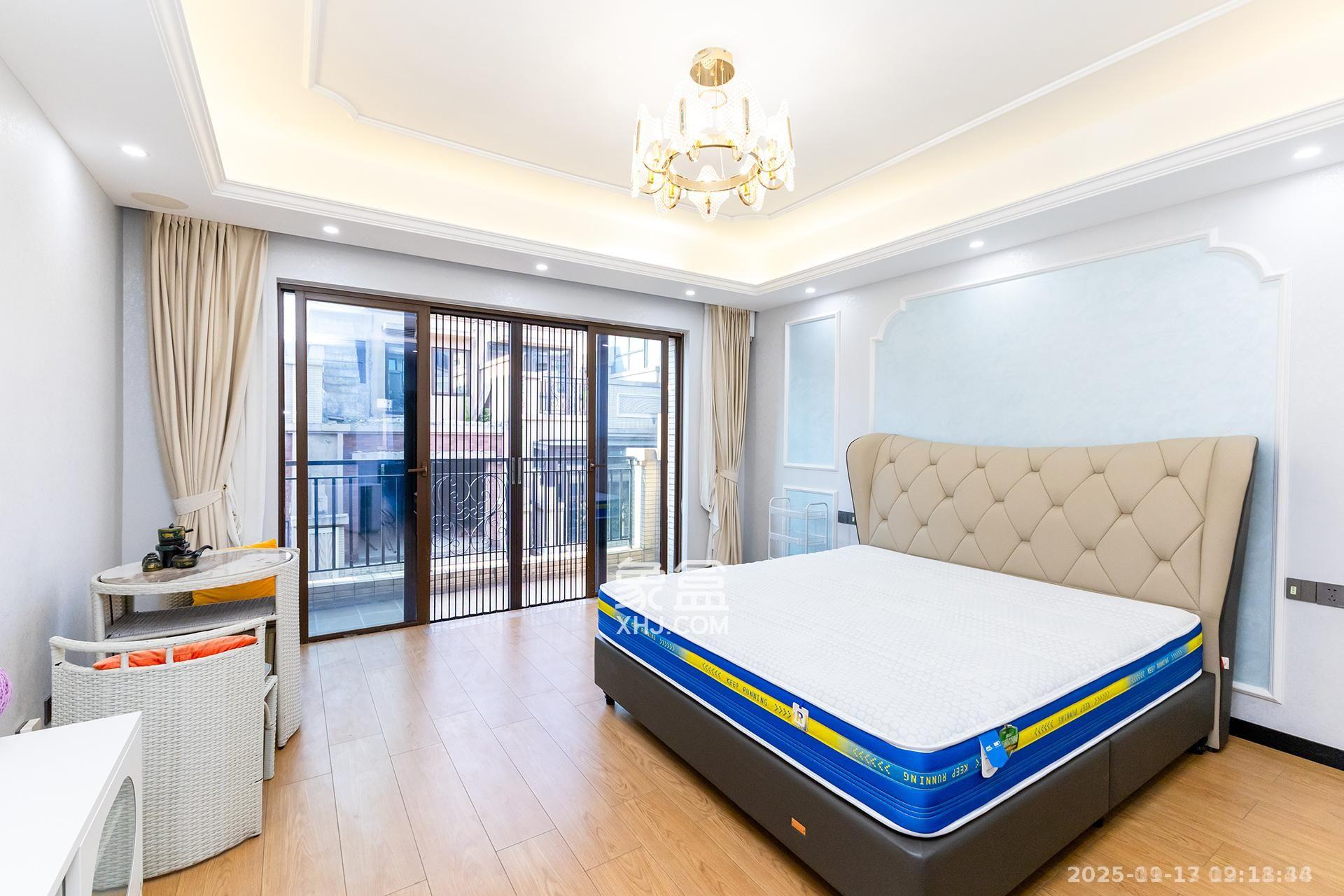 盈峰翠邸 5室2厅4卫 12000.0元/月 盈峰翠邸 5室2厅4卫 12000.0元/月室内图