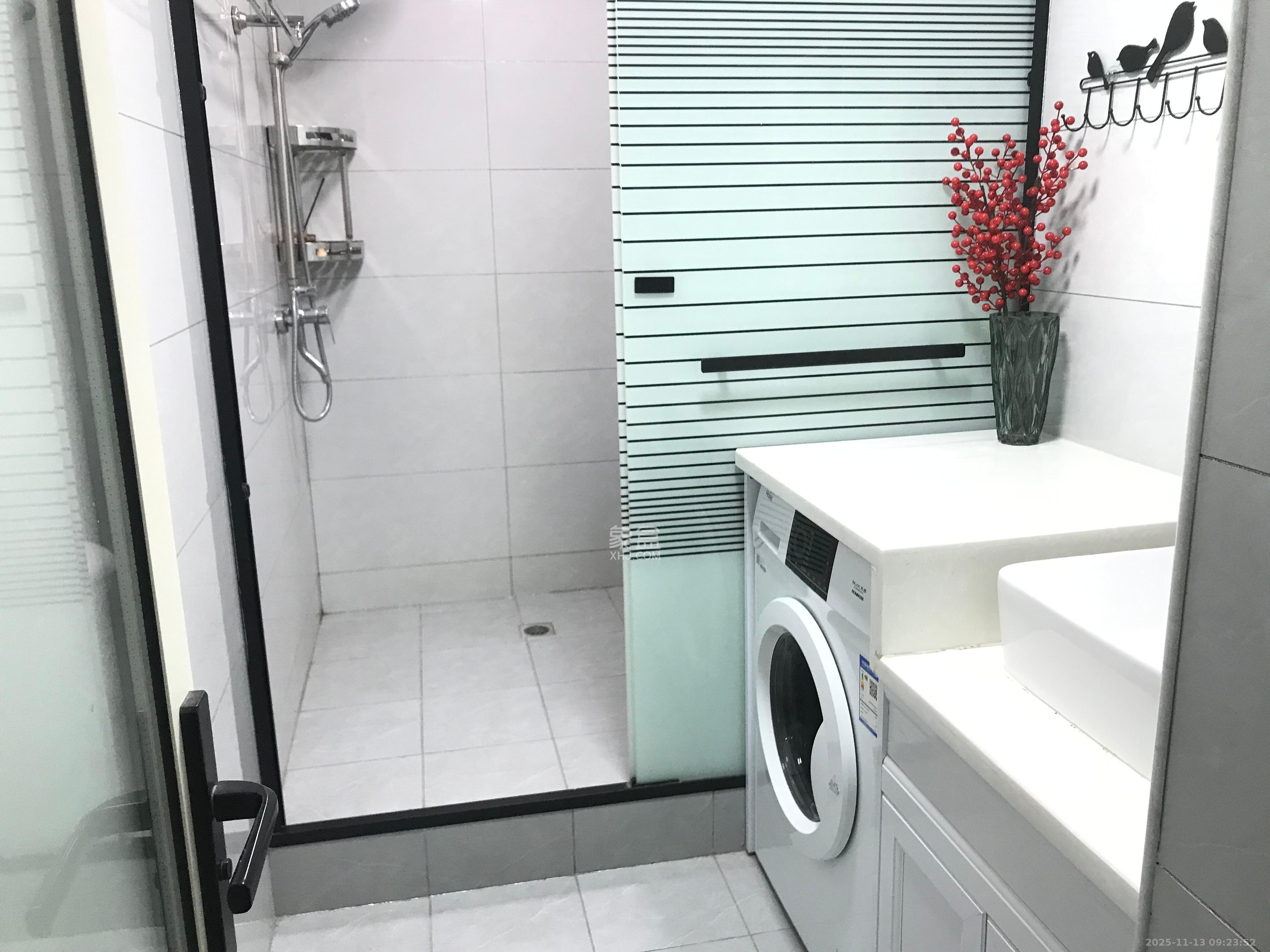 明城公寓  2室1厅1卫    1450.0元/月室内图