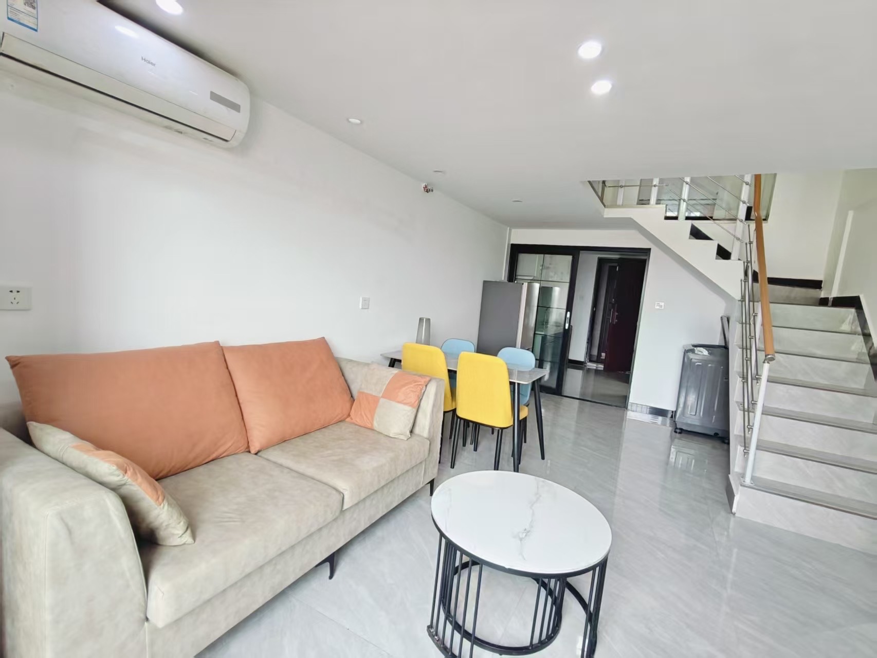 新城悦隽  2室2厅1卫    1600.0元/月户型图