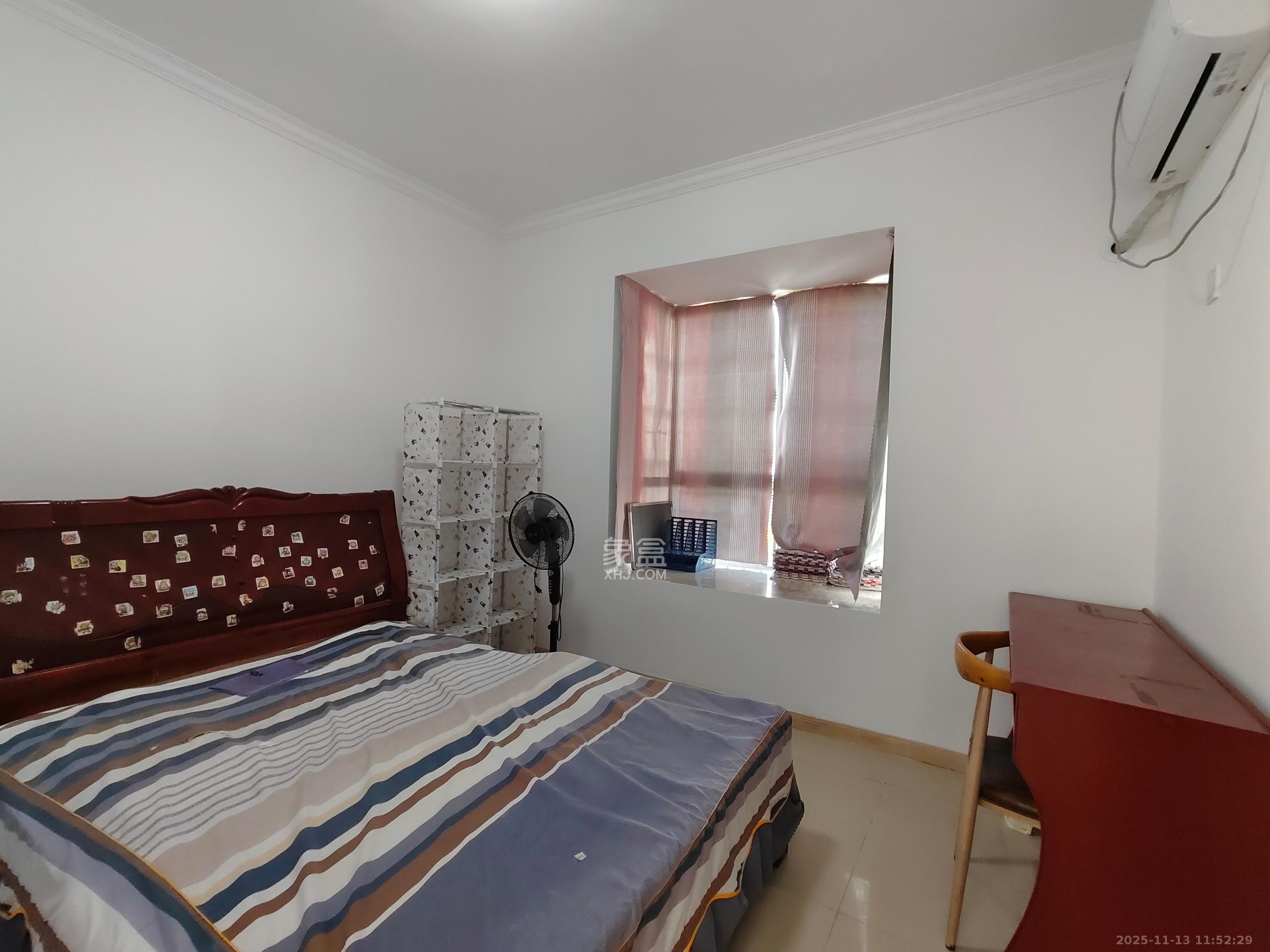 星沙商业步行街   129.94㎡      1500.0元/月室内图