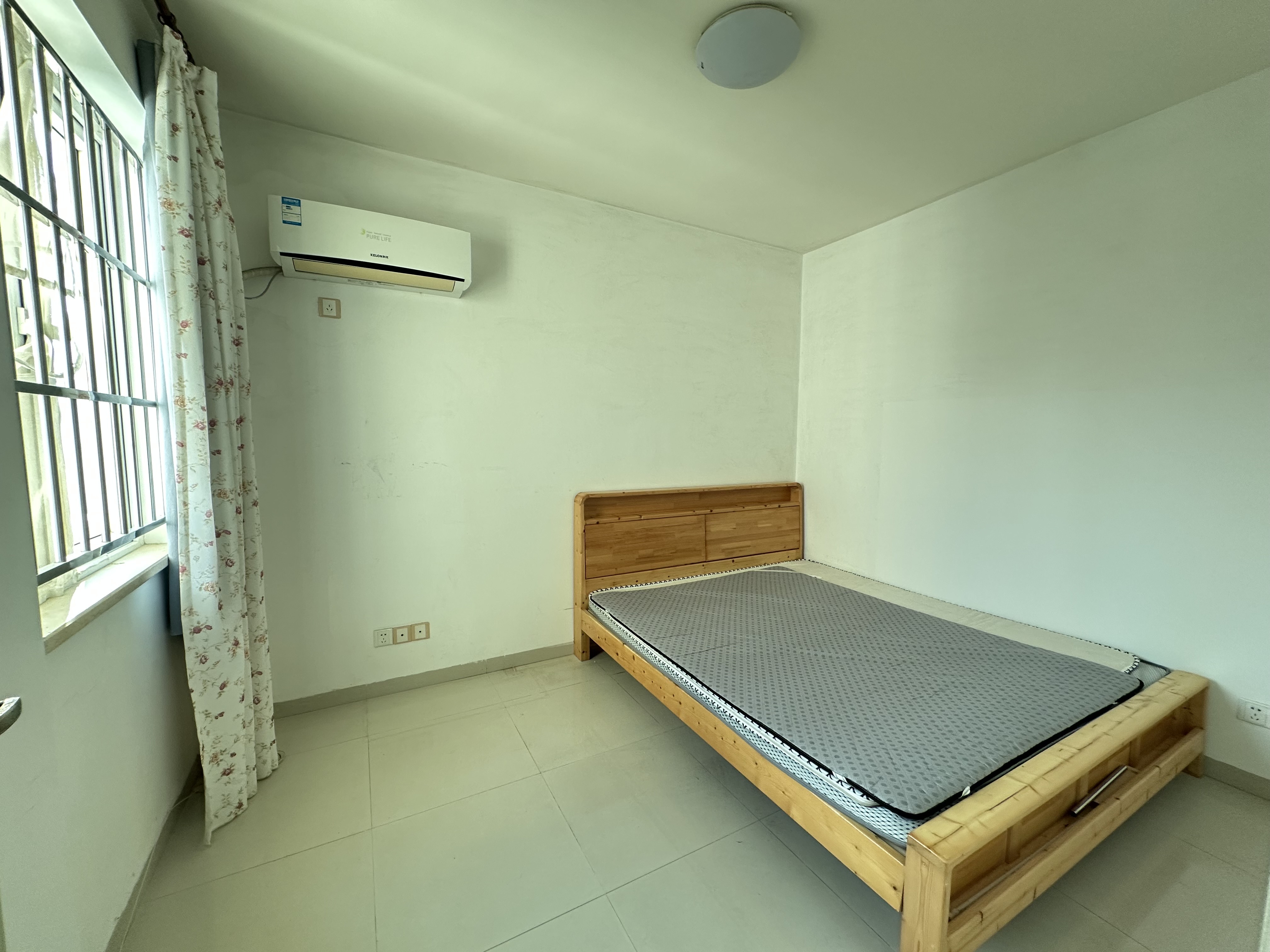 华宝雅苑 2室2厅1卫 2400.0元/月 华宝雅苑 2室2厅1卫 2400.0元/月室内图