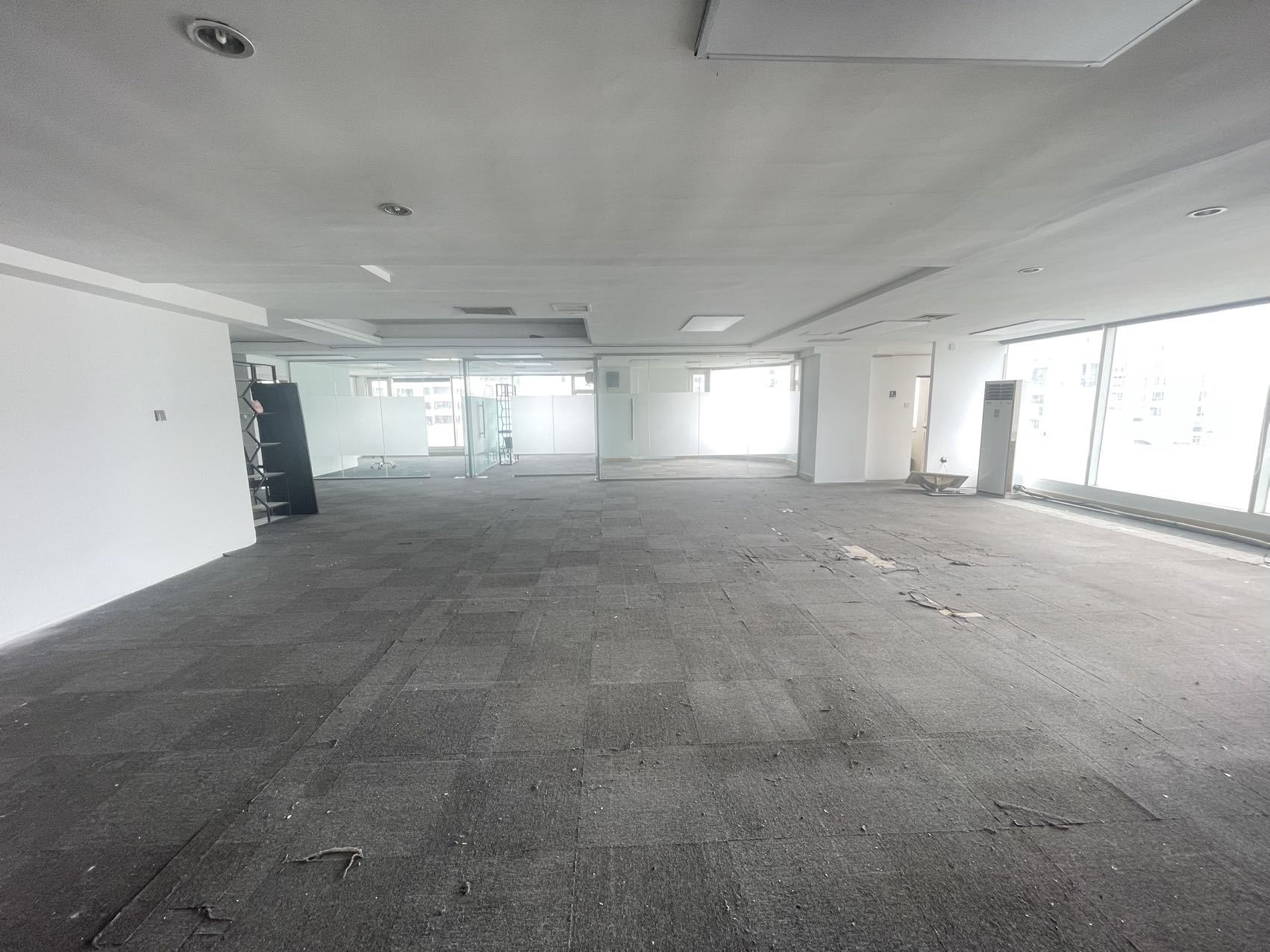 国贸中心   300.0㎡      10000.0元/月室内图