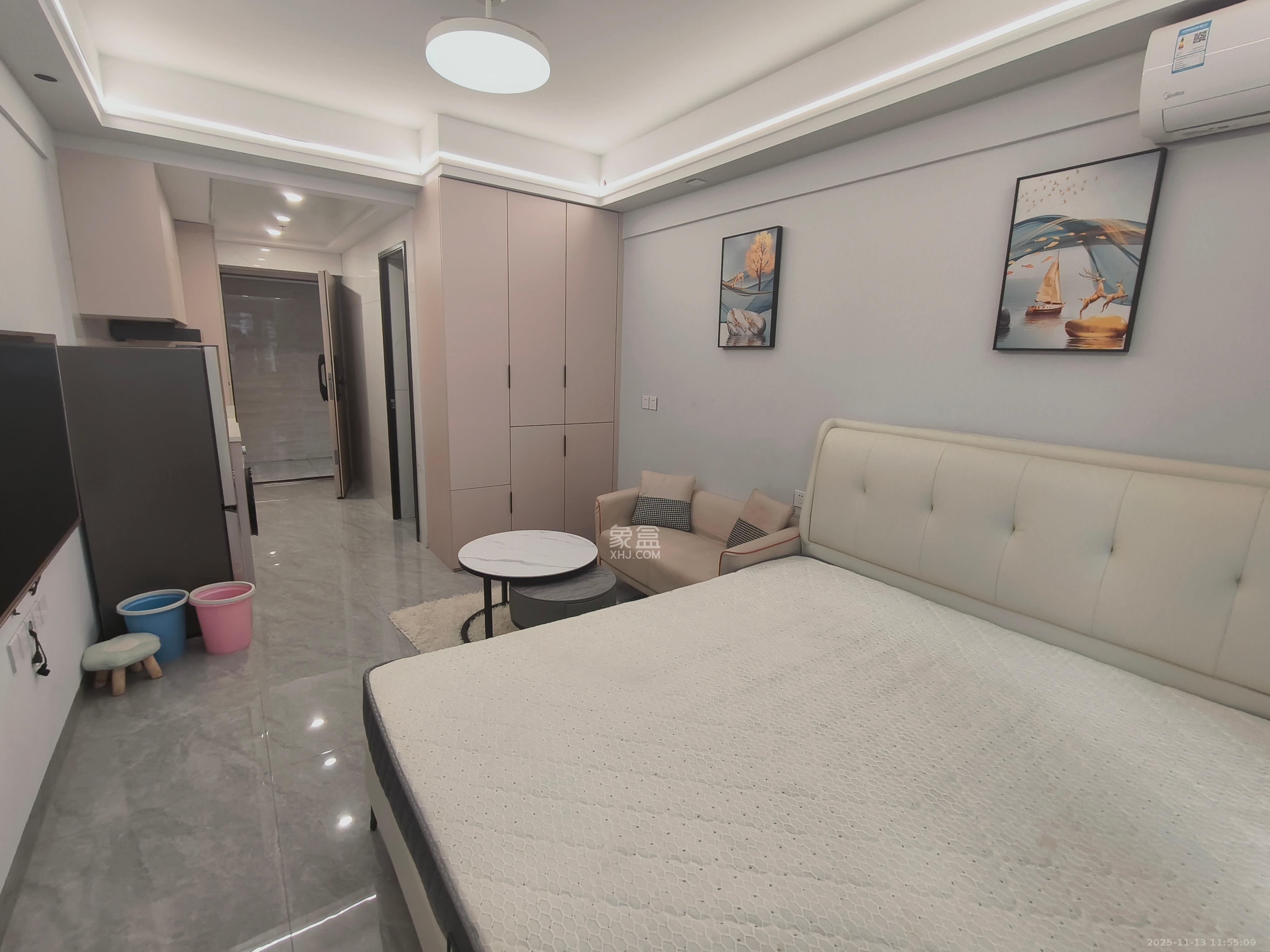 保利中环广场（保利中悦苑）  1室0厅0卫    1600.0元/月室内图