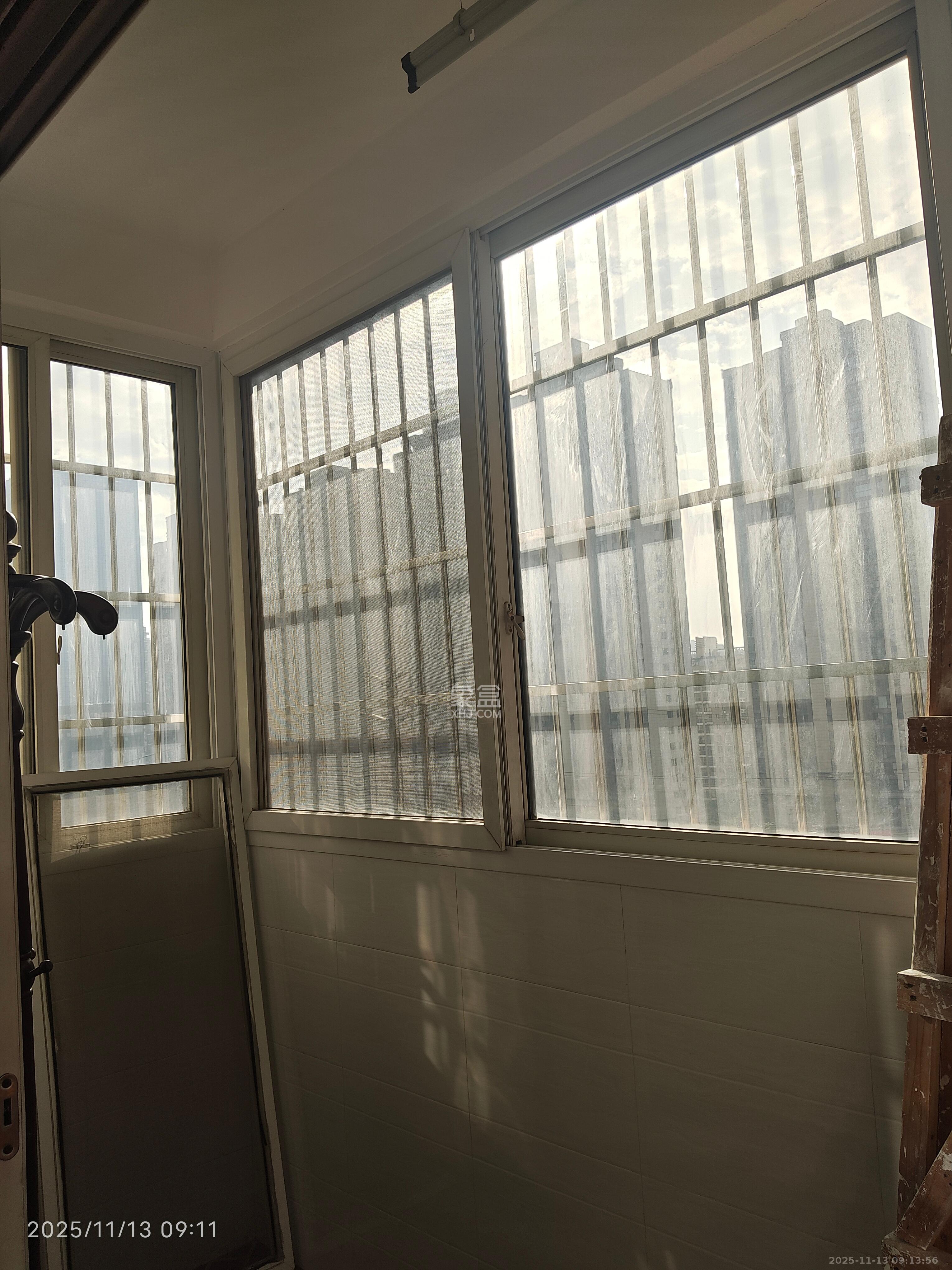 锦璨家园  3室2厅2卫    2100.0元/月室内图