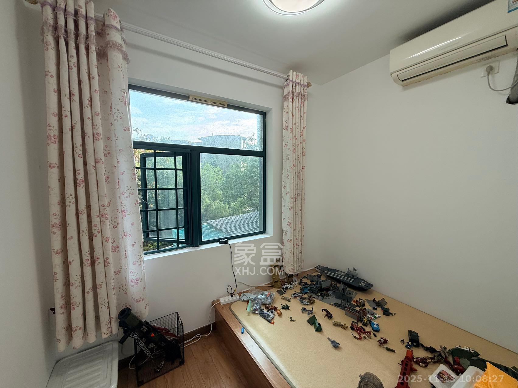 华盛新外滩  3室2厅1卫    3600.0元/月室内图