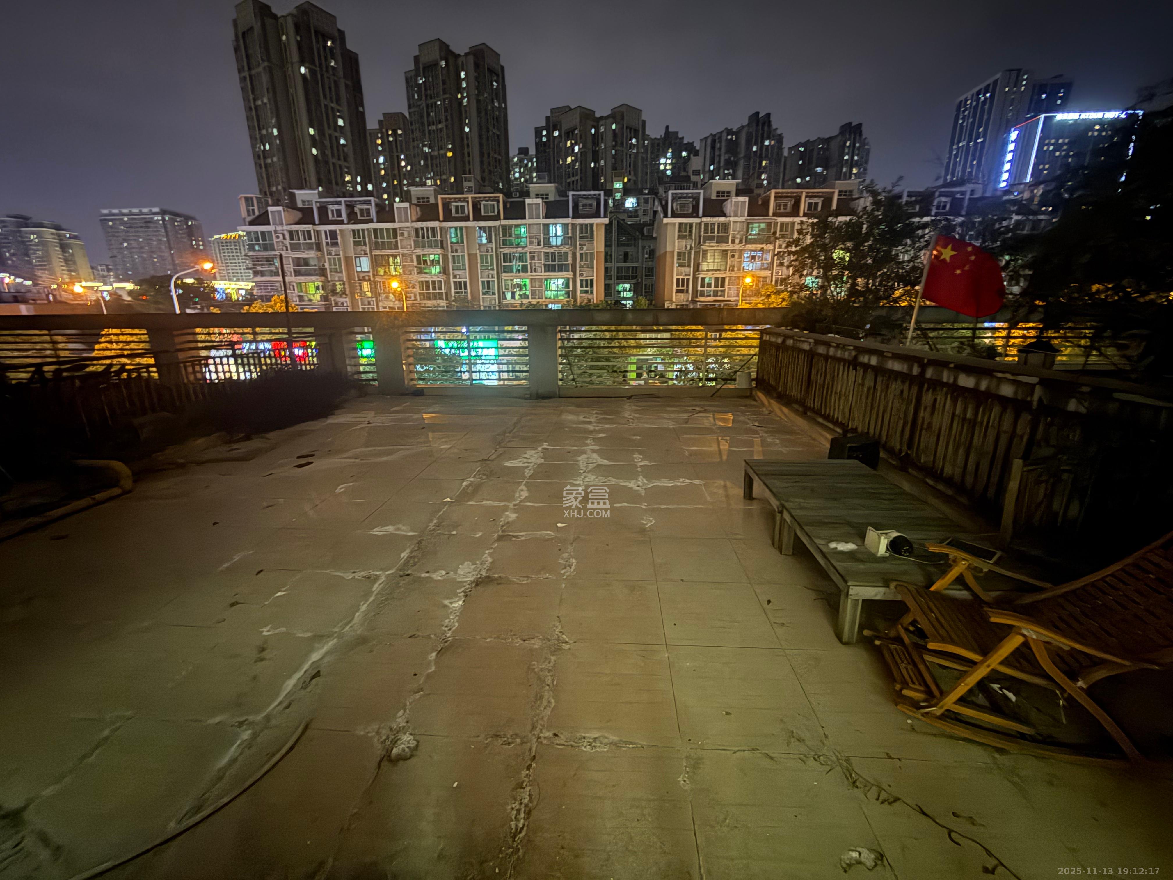 锦湘国际星城二期（锦雅苑）  3室2厅2卫    2800.0元/月室内图