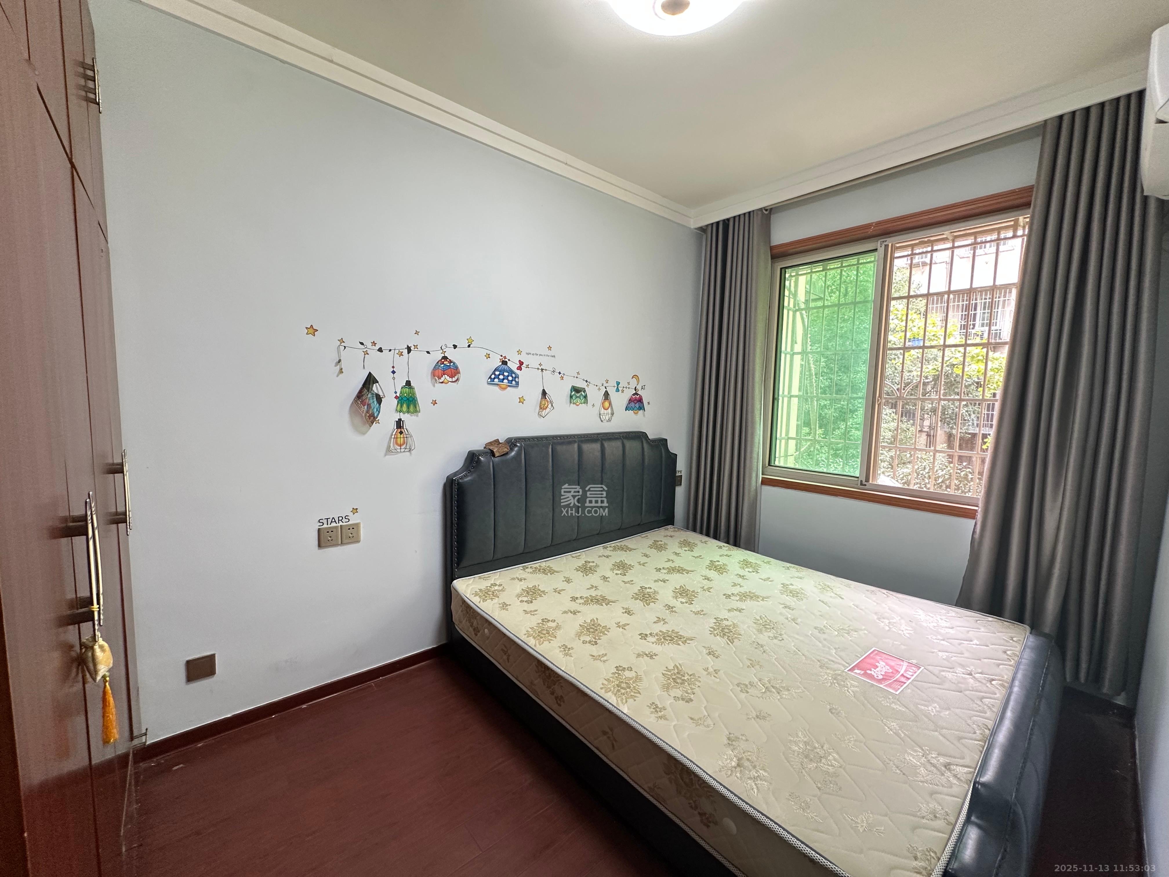 火炬村 1室1厅1卫 1500.0元/月 火炬村 1室1厅1卫 1500.0元/月室内图