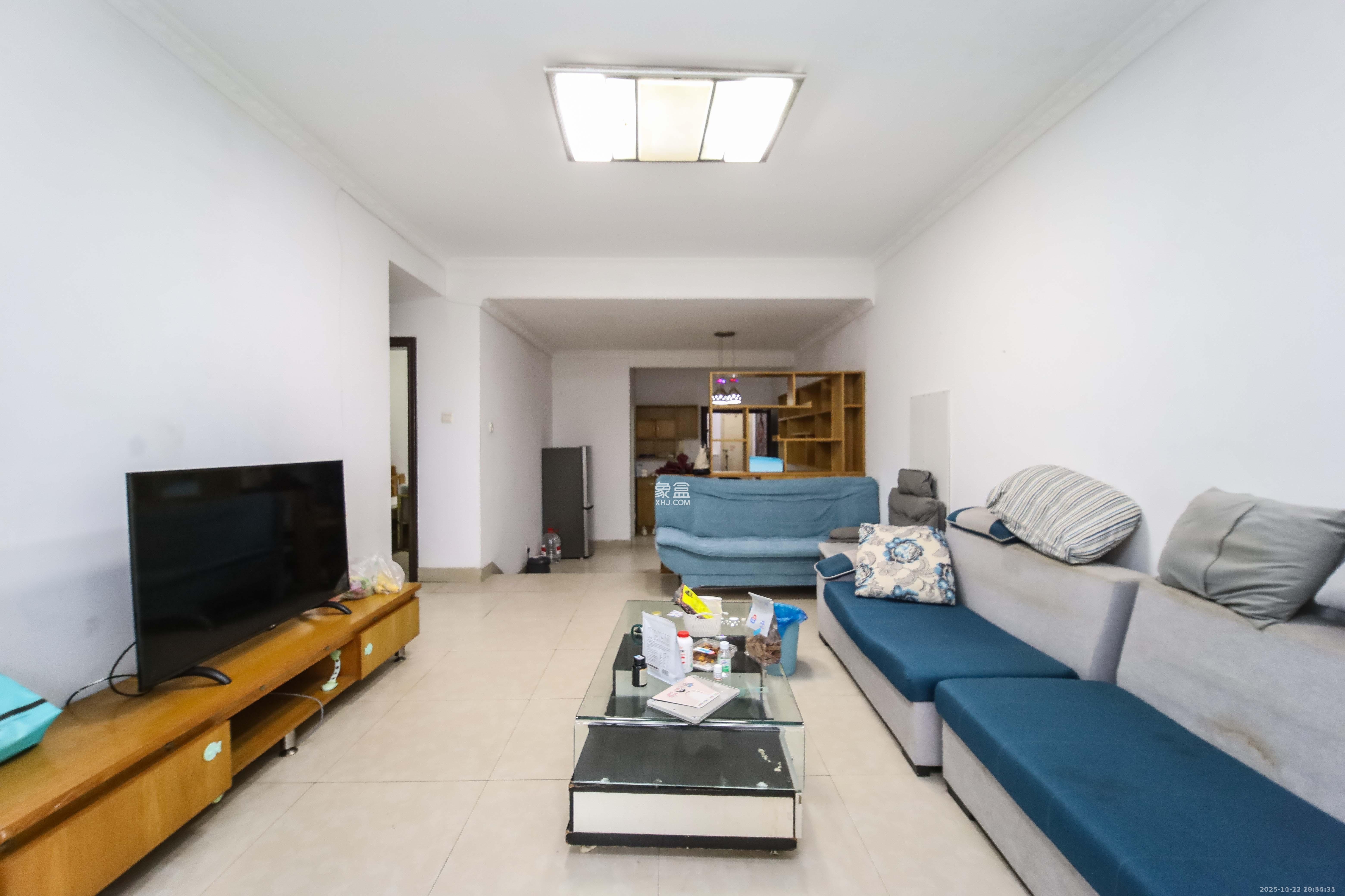 东玺门  2室1厅1卫    2400.0元/月室内图