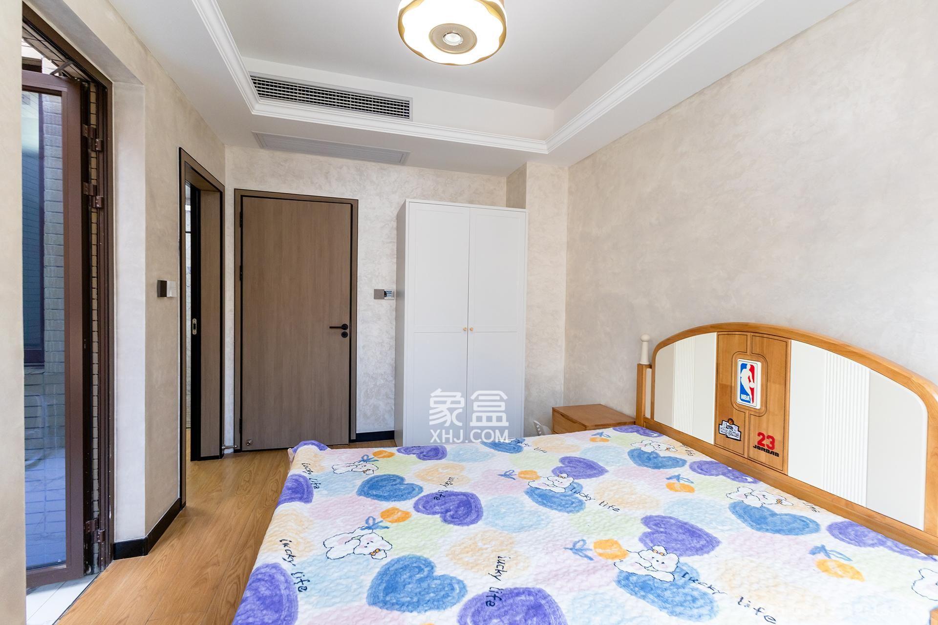 盈峰翠邸  5室2厅4卫    12000.0元/月室内图