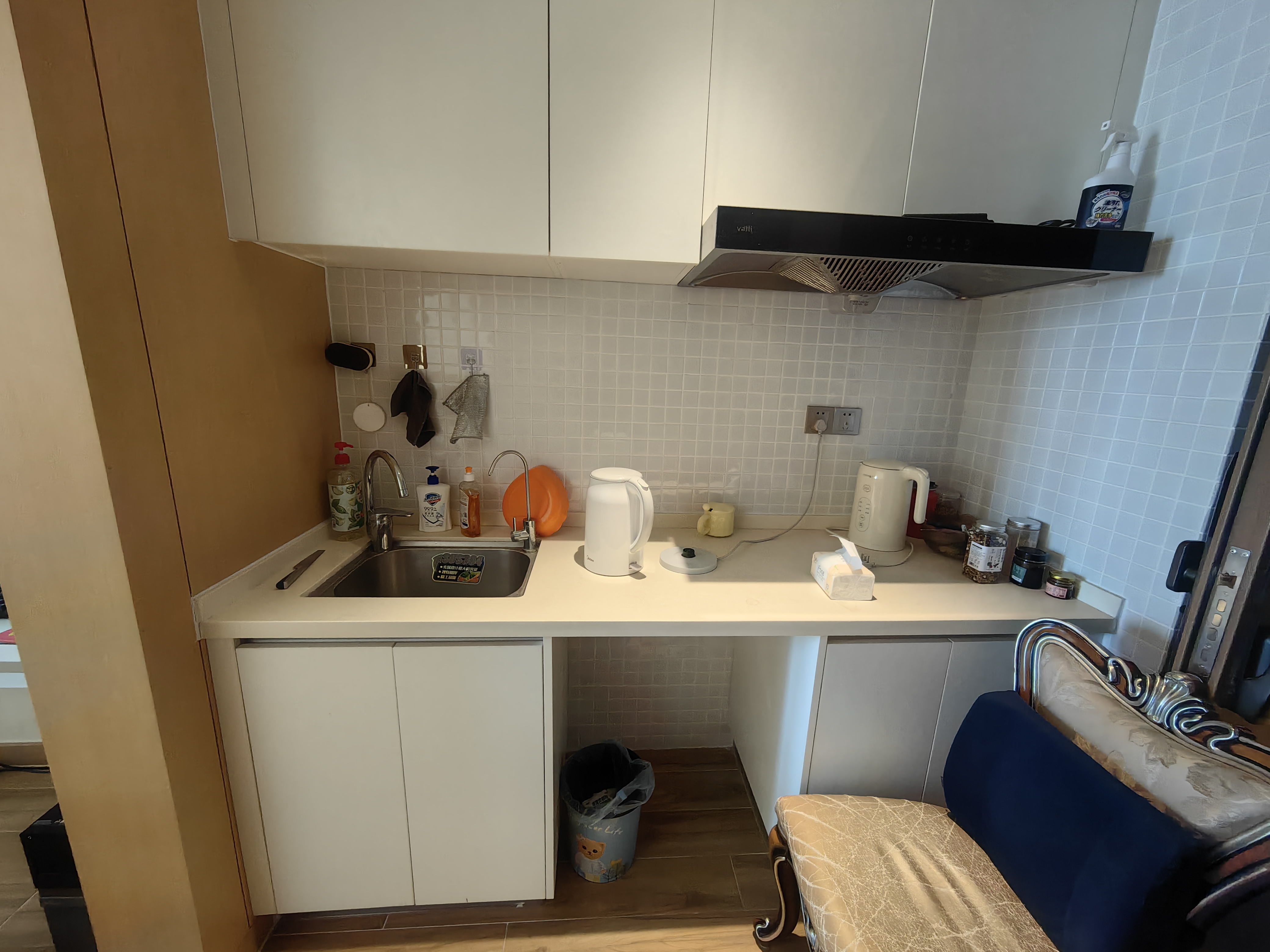 海航豪庭南苑 1室1厅1卫 1800.0元/月 海航豪庭南苑 1室1厅1卫 1800.0元/月室内图