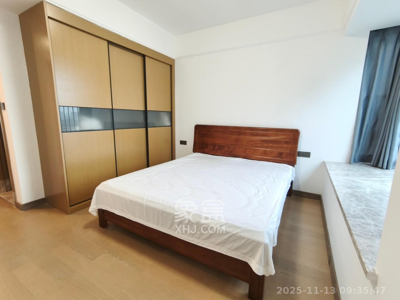 长房雍景湾 4室2厅2卫 3500.0元/月 长房雍景湾 4室2厅2卫 3500.0元/月室内图