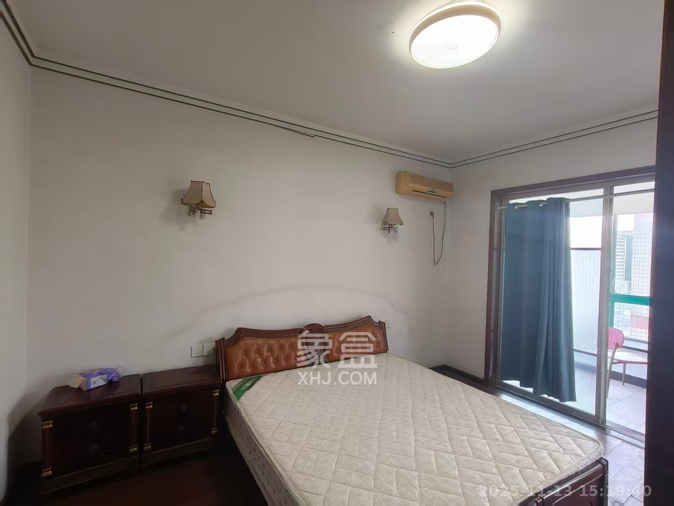 蓝山郡 3室2厅1卫 2000.0元/月 蓝山郡 3室2厅1卫 2000.0元/月室内图