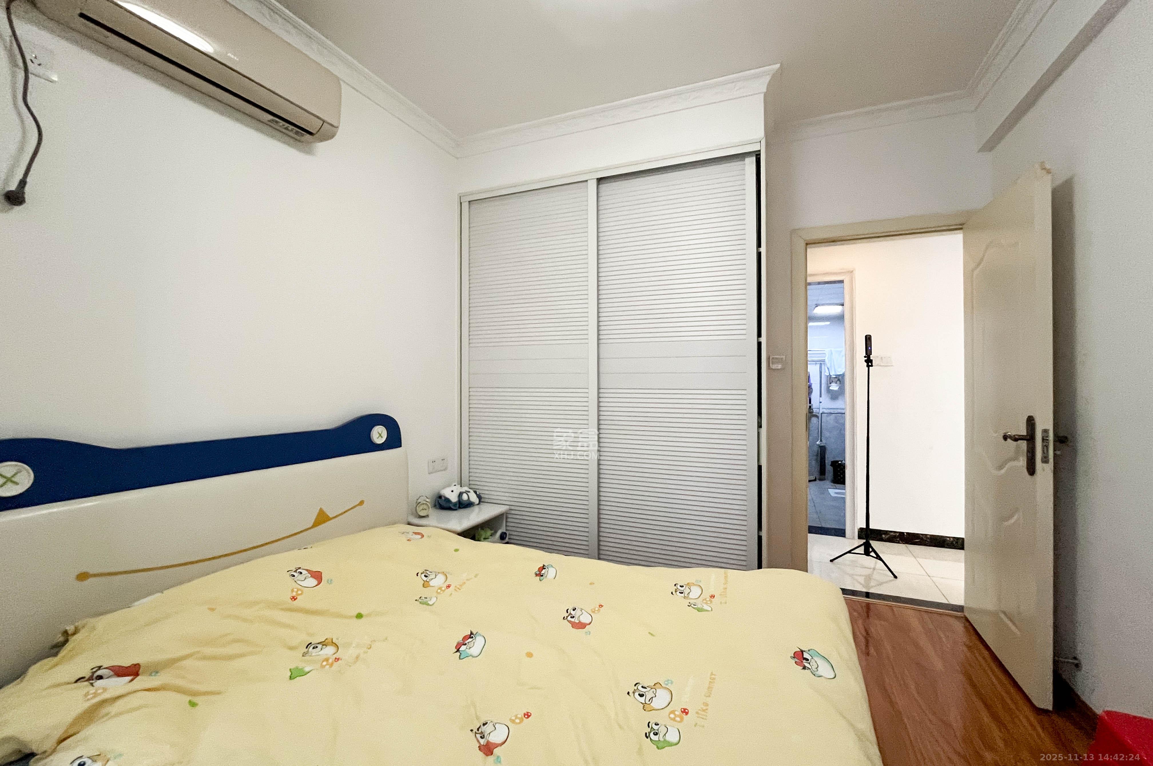 望兴景园二期（望兴西西里）  2室2厅1卫    68.0万其他