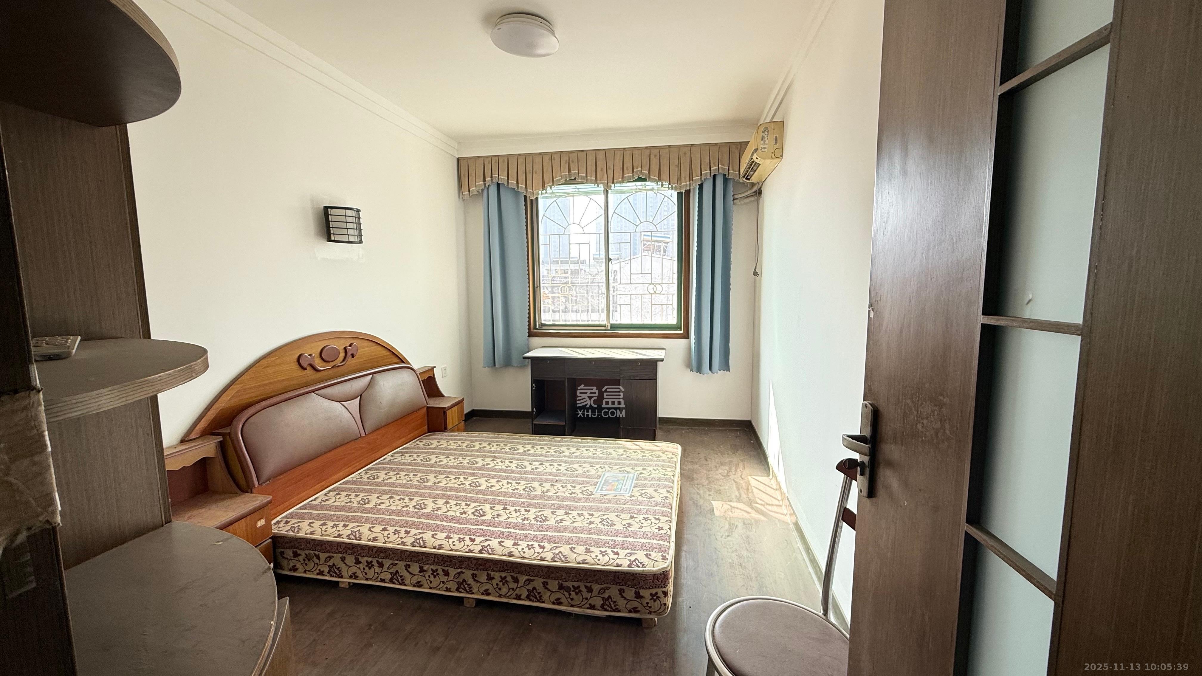 三湘小区  3室2厅1卫    1800.0元/月室内图