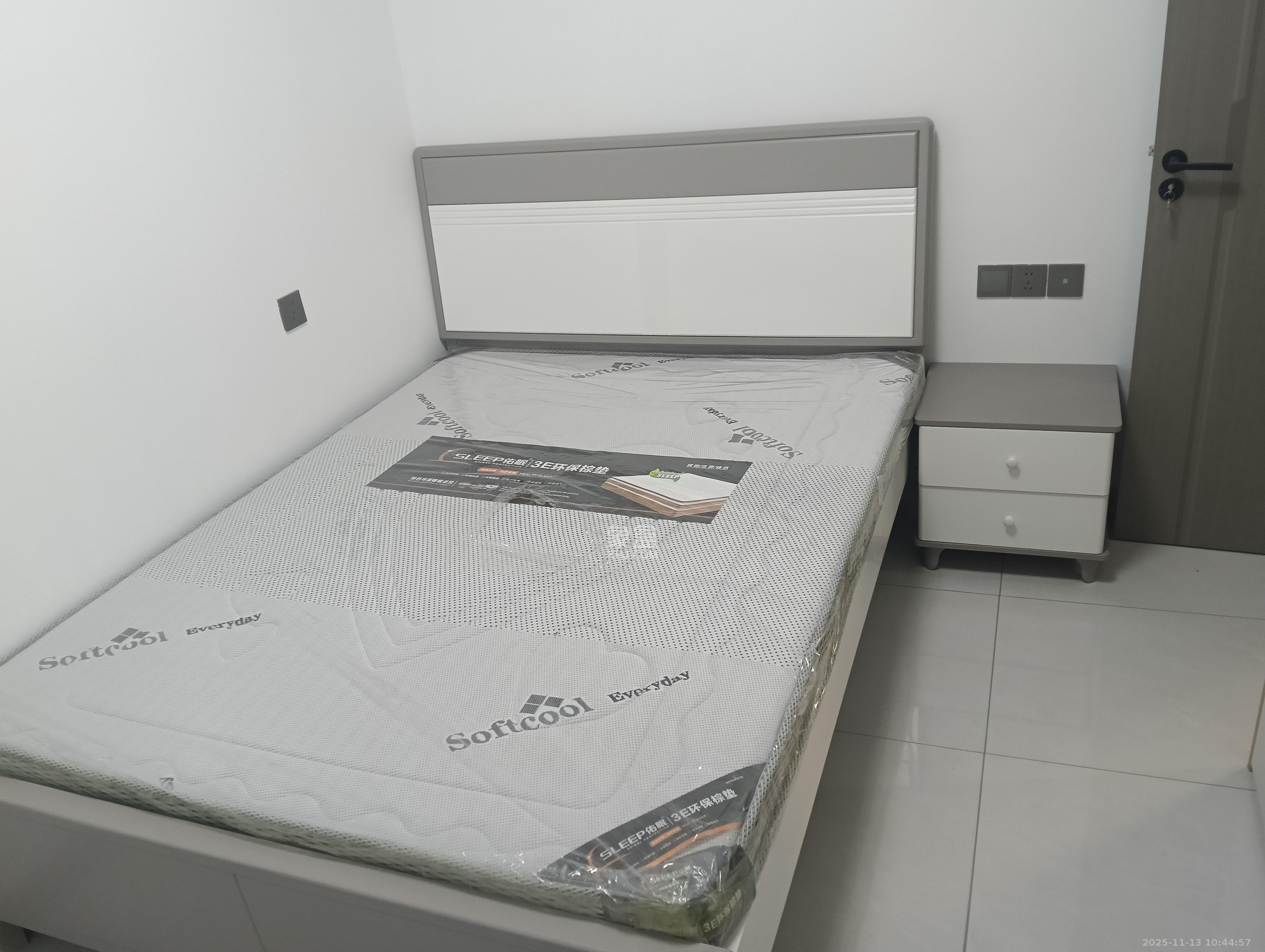 和景家园二期  2室1厅1卫    1900.0元/月室内图