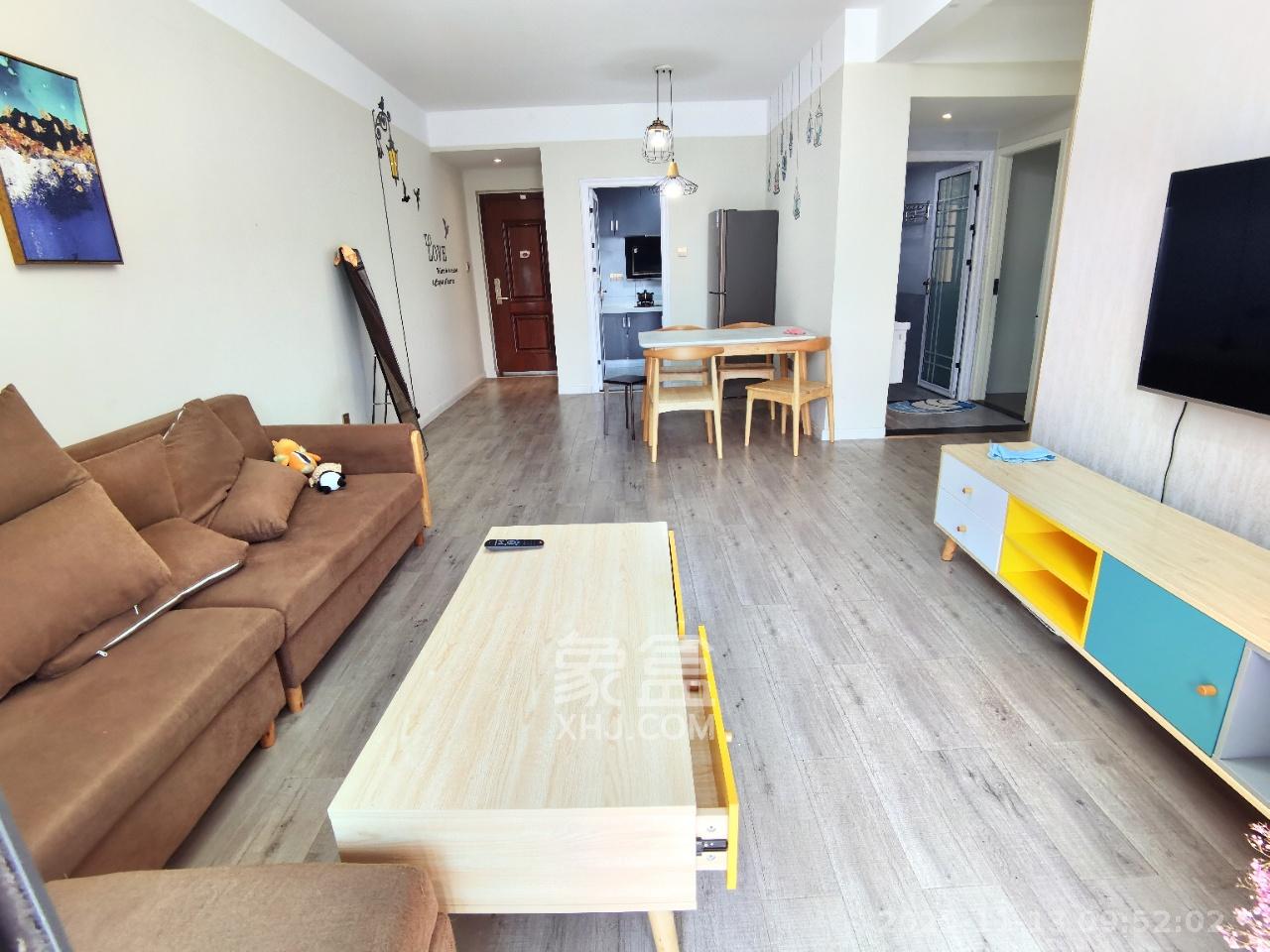 建发中央公园(建发美地) 3室2厅1卫 3300.0元/月 建发中央公园(建发美地) 3室2厅1卫 3300.0元/月室内图