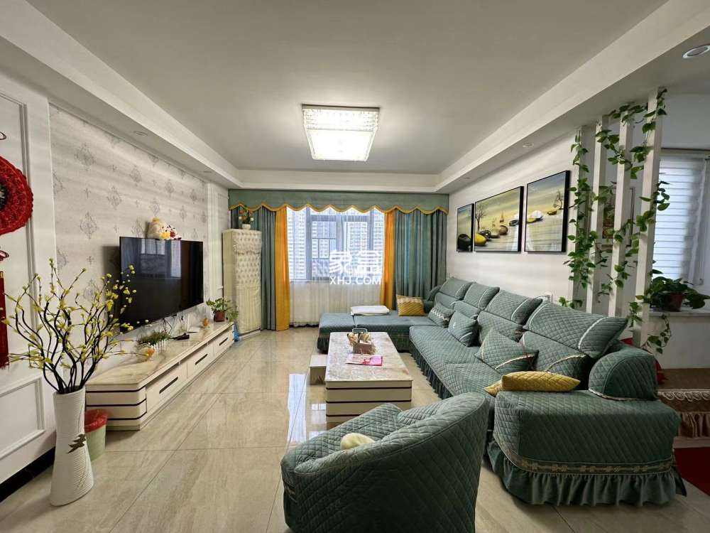 和顺天河广场（型格广场）  3室2厅2卫    70.0万