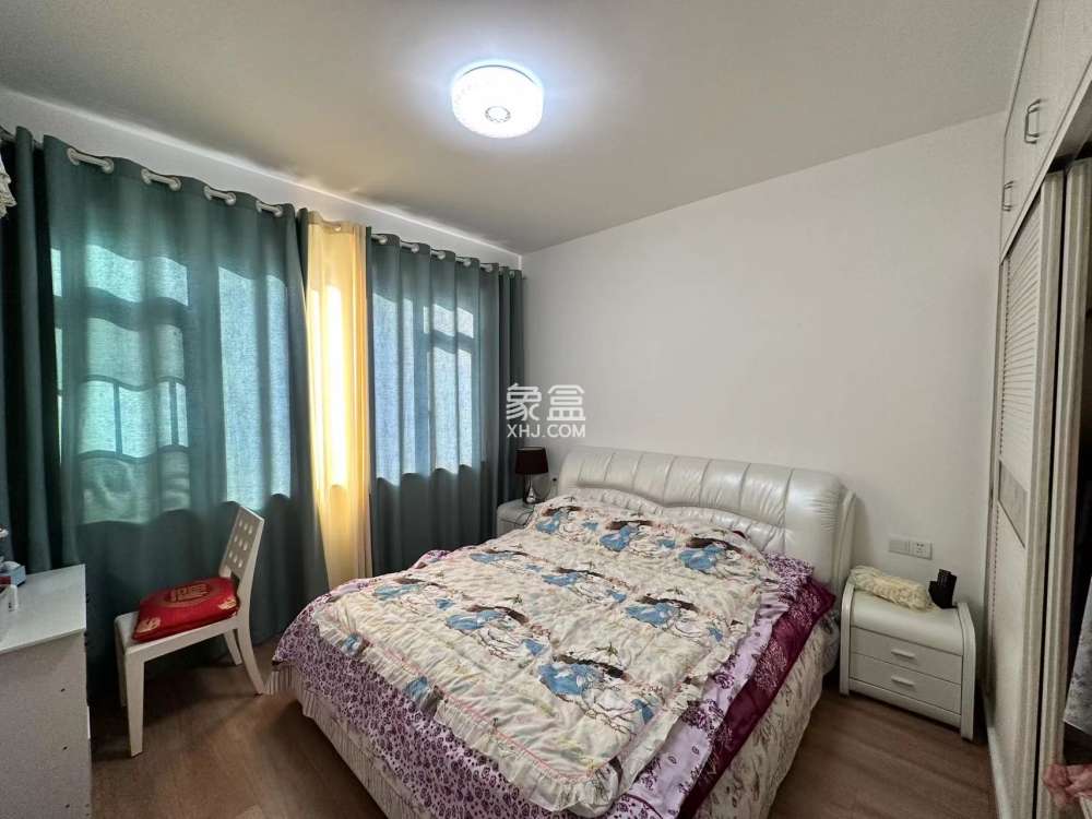 和顺天河广场（型格广场）  3室2厅2卫    70.0万室内图