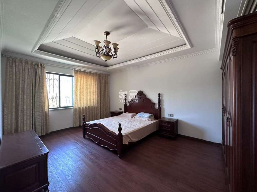 碧玉花园别墅  5室3厅4卫    298.0万室内图