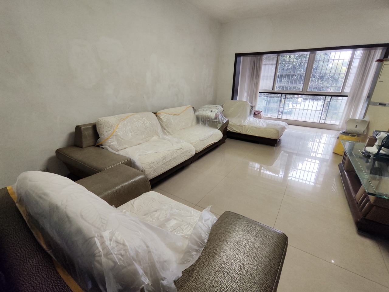 江岸人家 3室2厅1卫 45.0万 江岸人家 3室2厅1卫 45.0万室内图