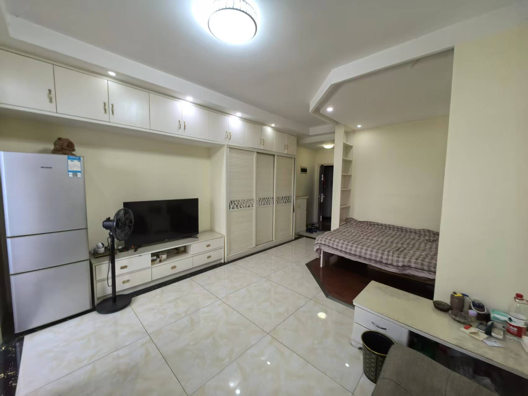 东鼎紫园  1室1厅1卫    23.8万室内图