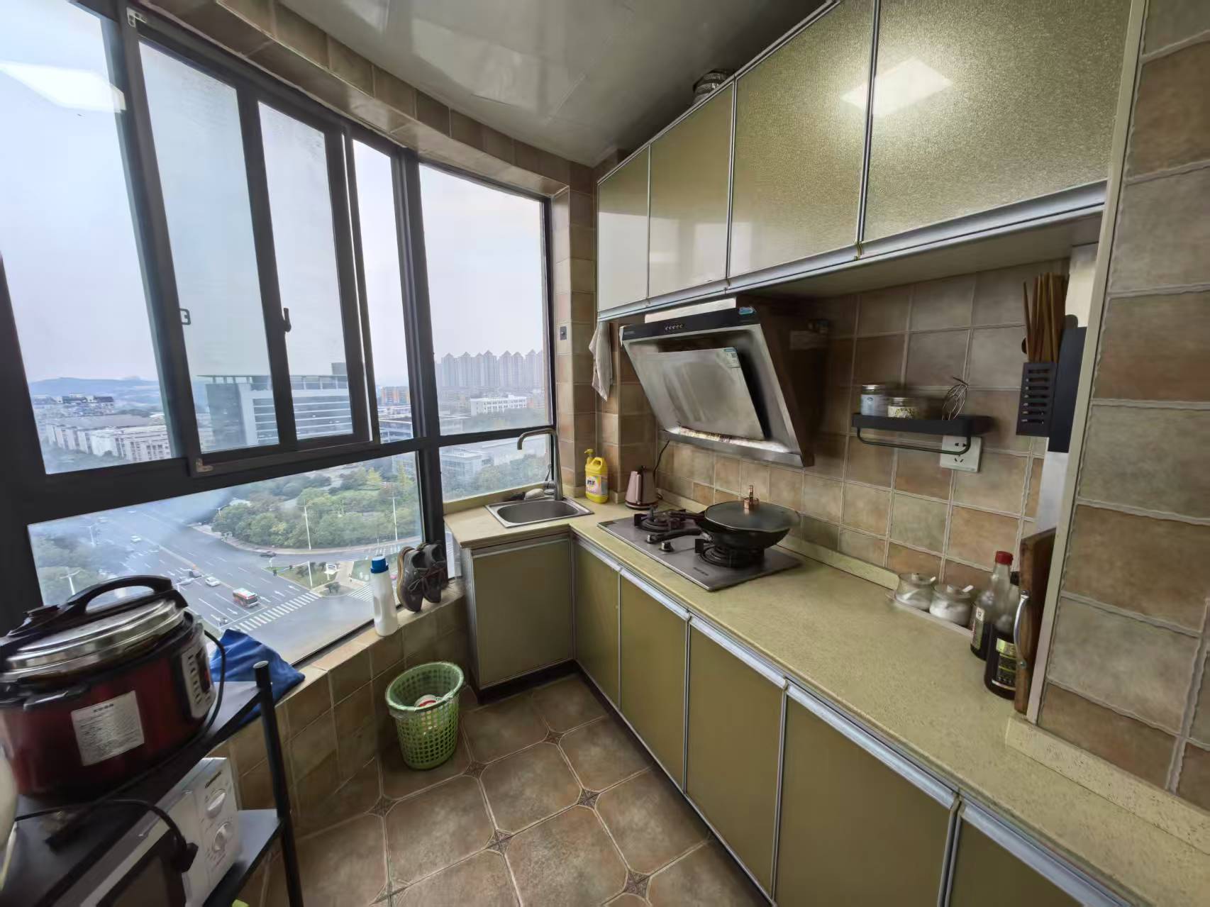 东鼎紫园  1室1厅1卫    23.8万室内图