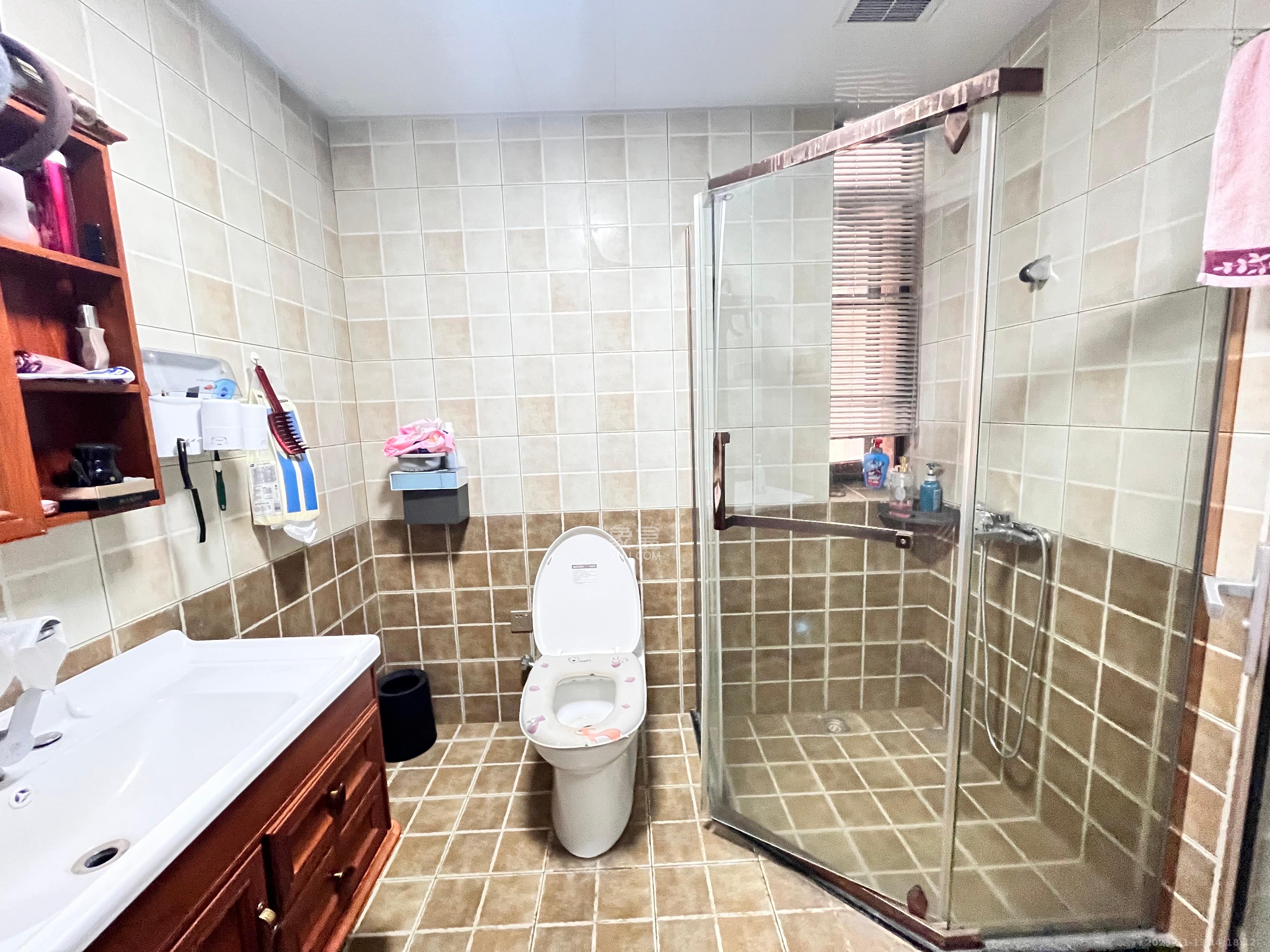 世嘉国际华城 3室2厅2卫 4000.0元/月 世嘉国际华城 3室2厅2卫 4000.0元/月室内图