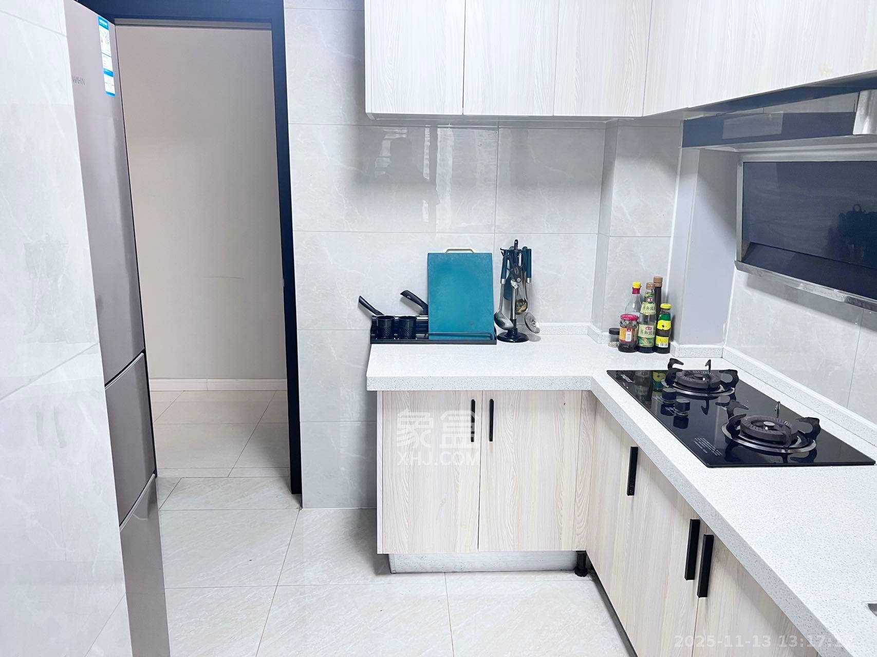 北辰三角洲E3区  3室2厅2卫    4000.0元/月室内图