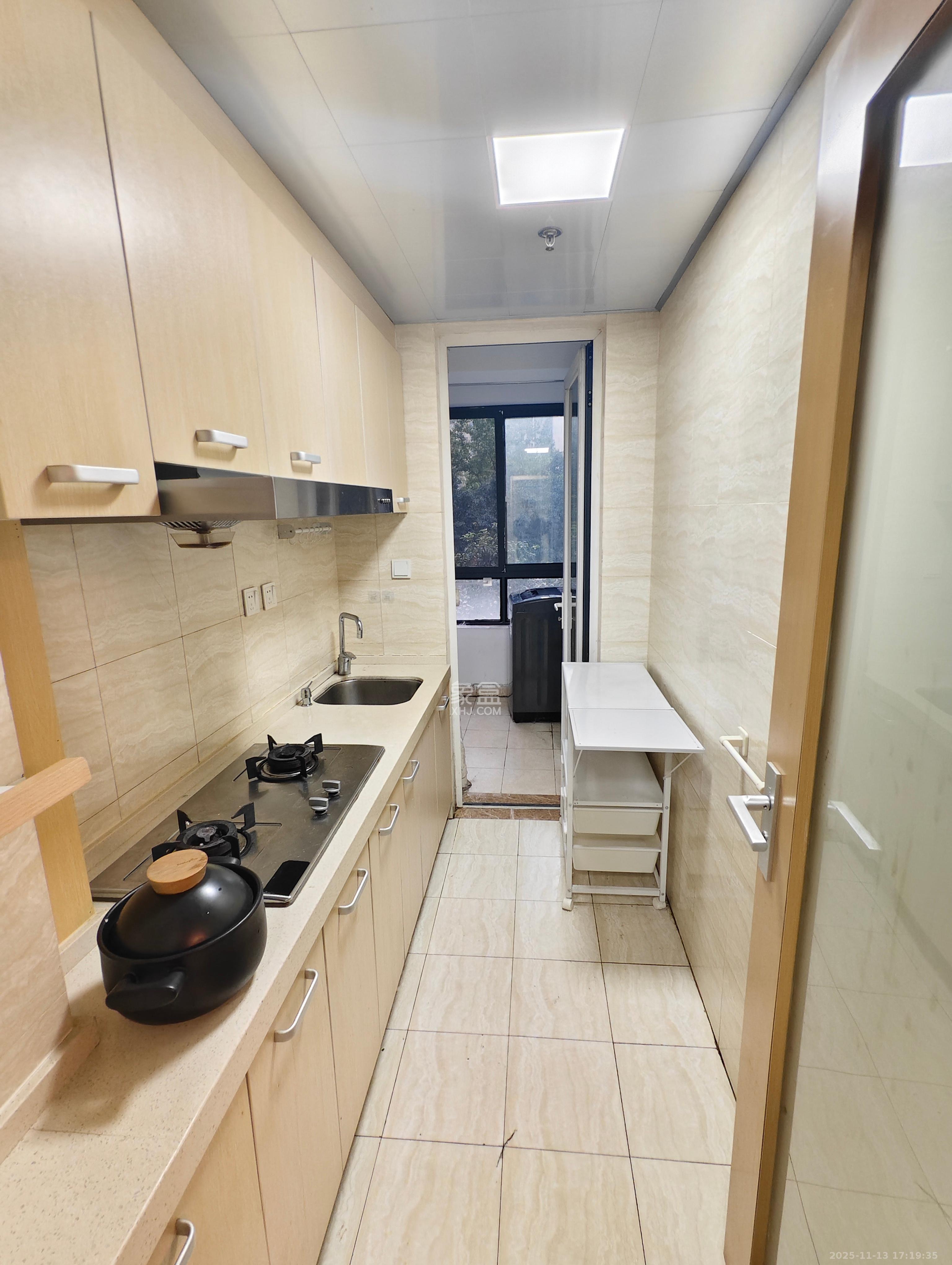 北辰三角洲E3区  1室1厅1卫    2700.0元/月室内图