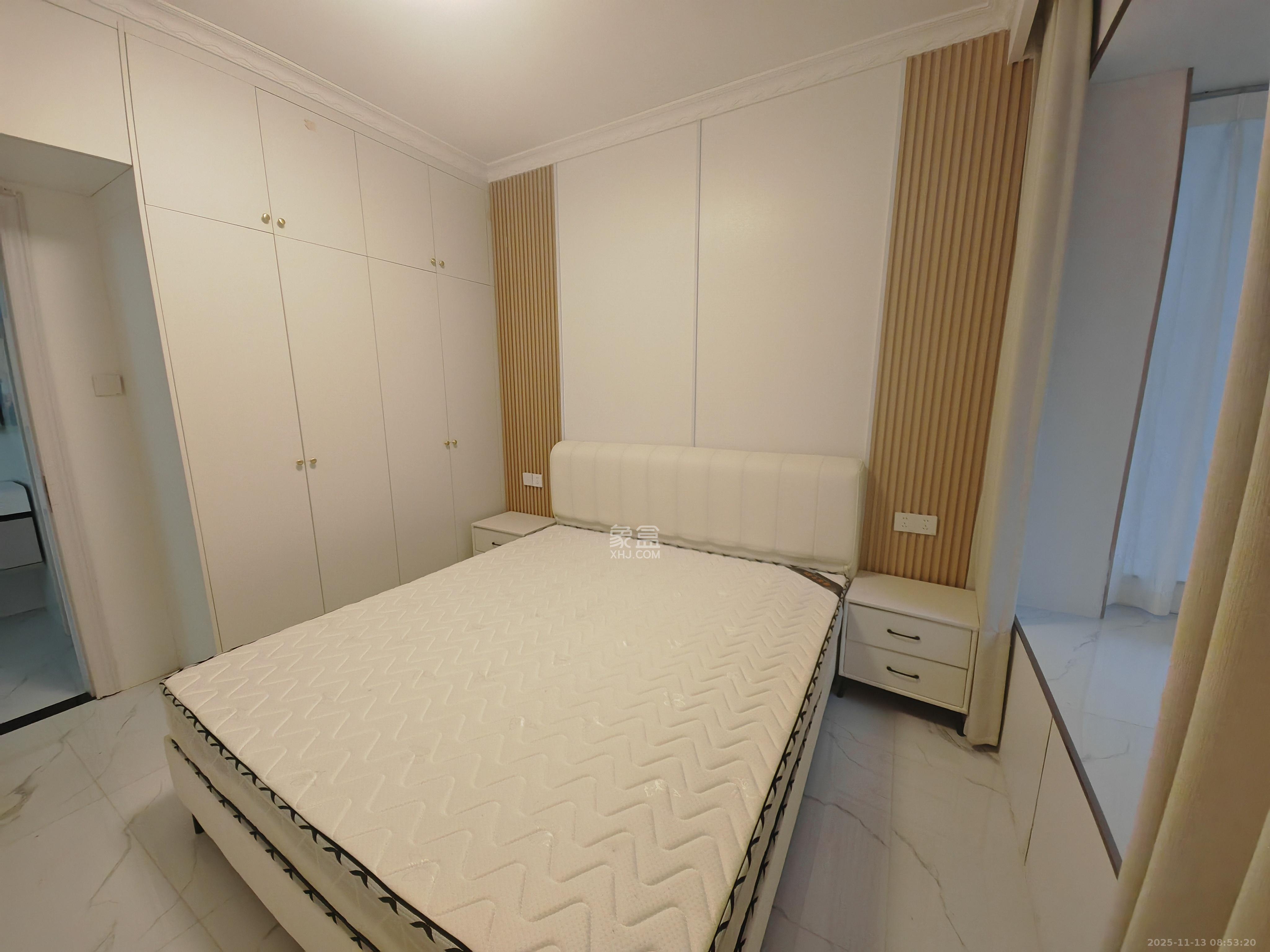 阳光城尚东湾青云苑  2室1厅1卫    2400.0元/月室内图