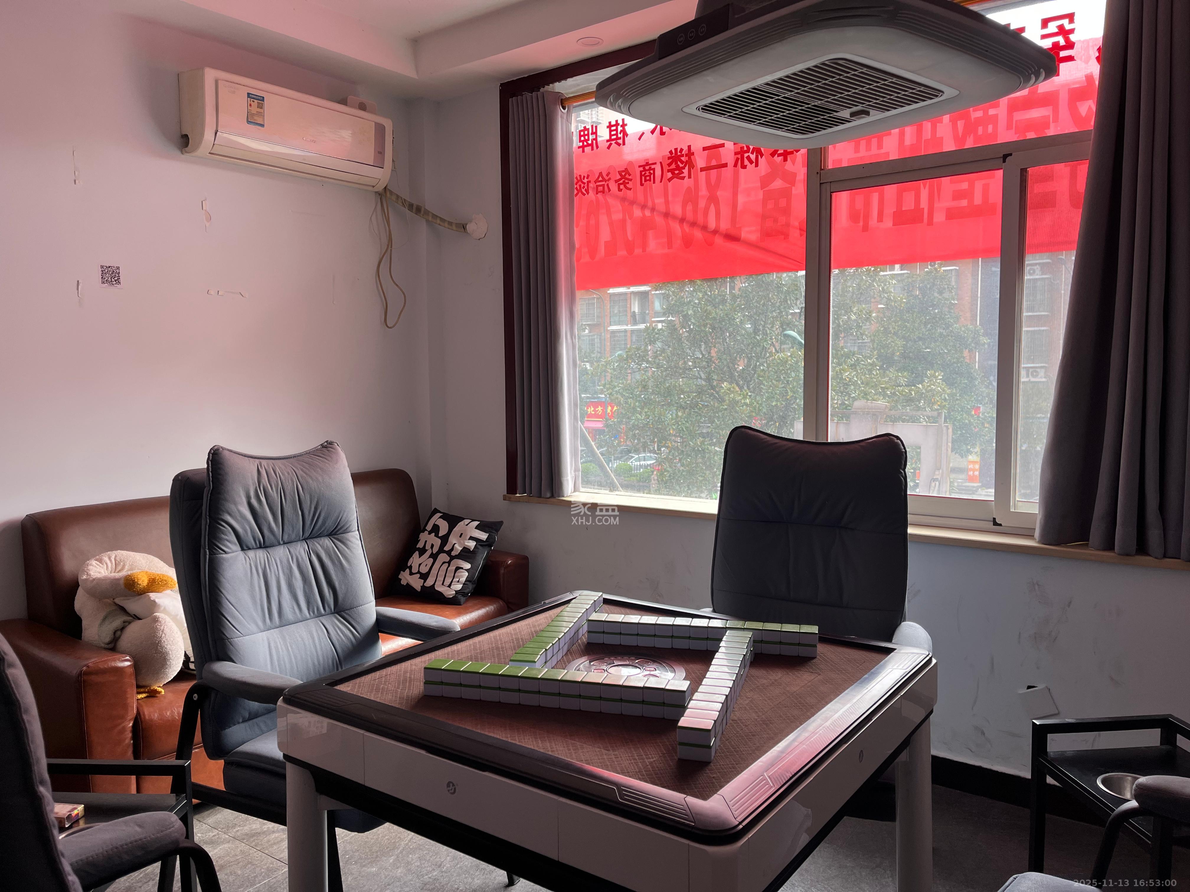 众鑫建材市场(长沙县星沙镇皮具市场) 6室2厅2卫 4000.0元/月 众鑫建材市场(长沙县星沙镇皮具市场) 6室2厅2卫 4000.0元/月室内图