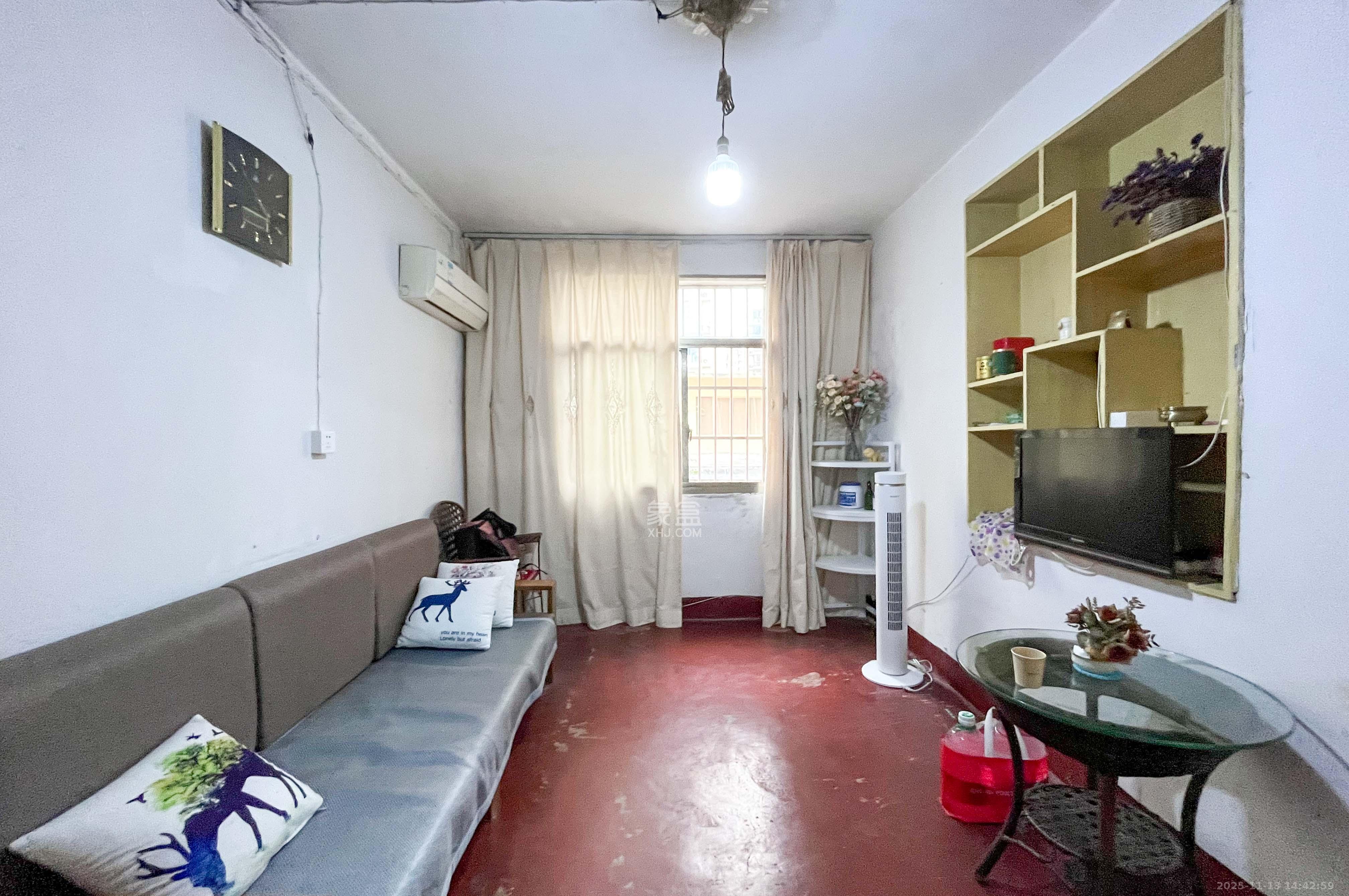 湖南师范大学咸嘉湖校区宿舍  2室2厅1卫    36.0万