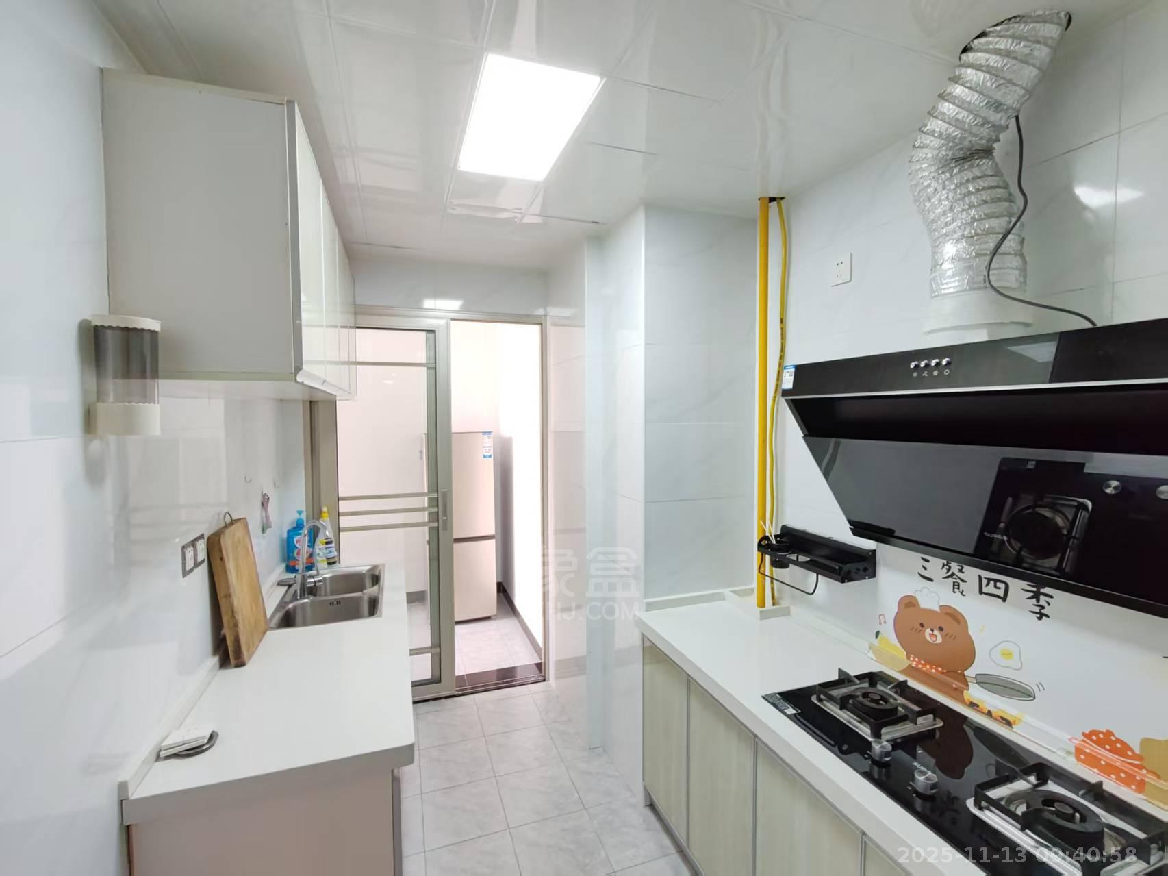 都市兰亭  3室2厅1卫    1400.0元/月室内图