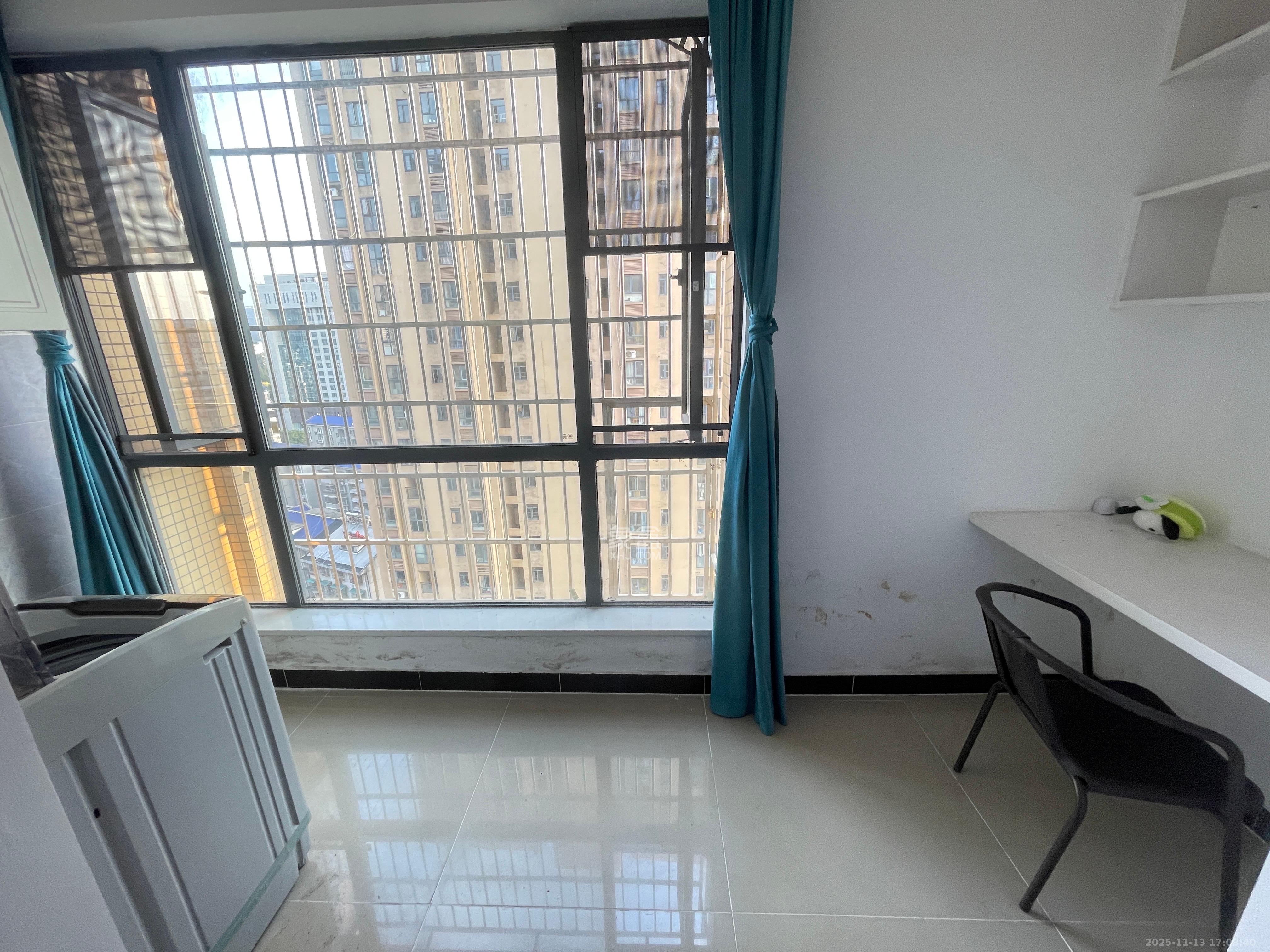 剑桥名门  1室1厅1卫    1500.0元/月室内图