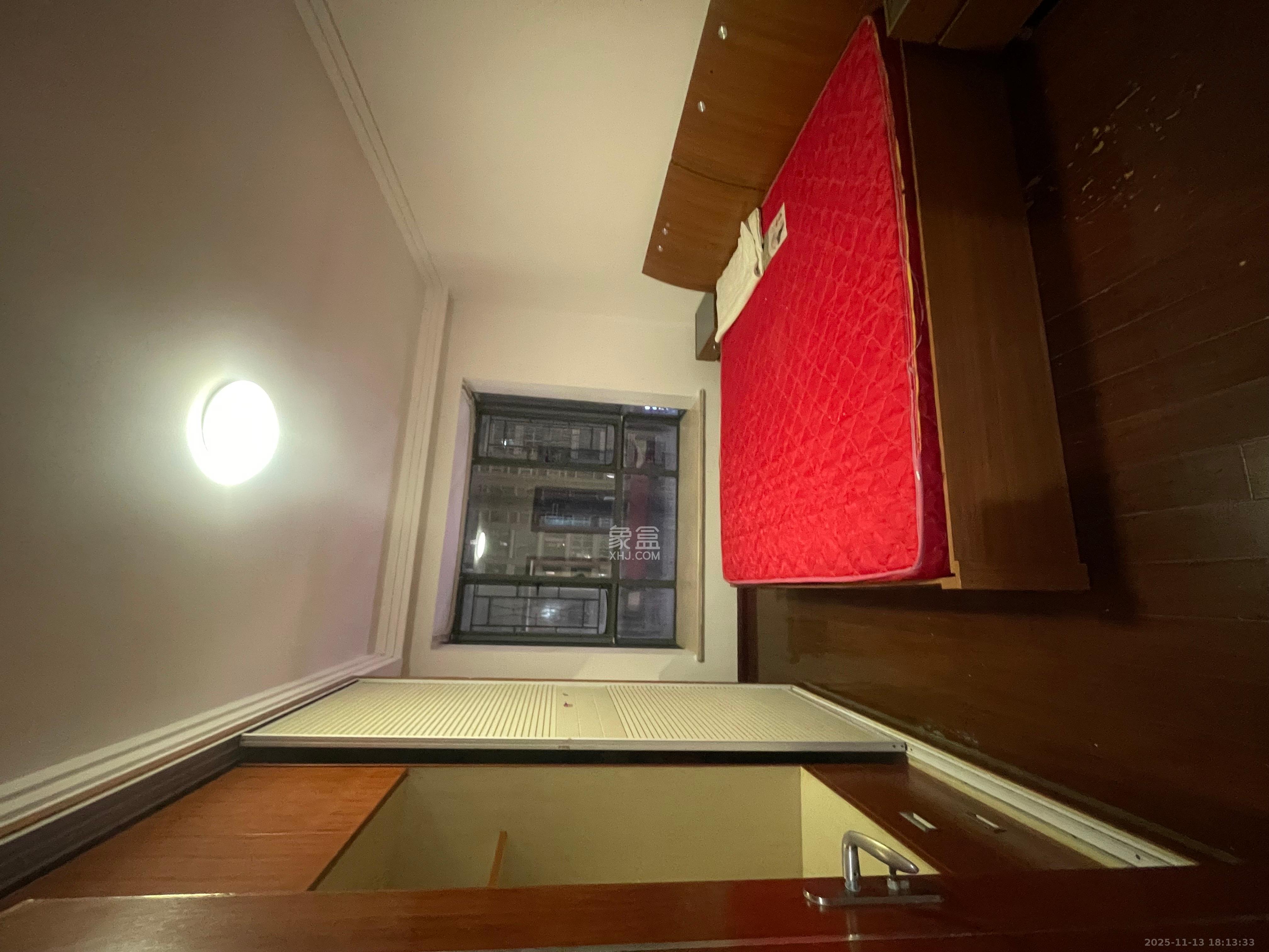 西子花苑 3室2厅2卫 2800.0元/月 西子花苑 3室2厅2卫 2800.0元/月室内图