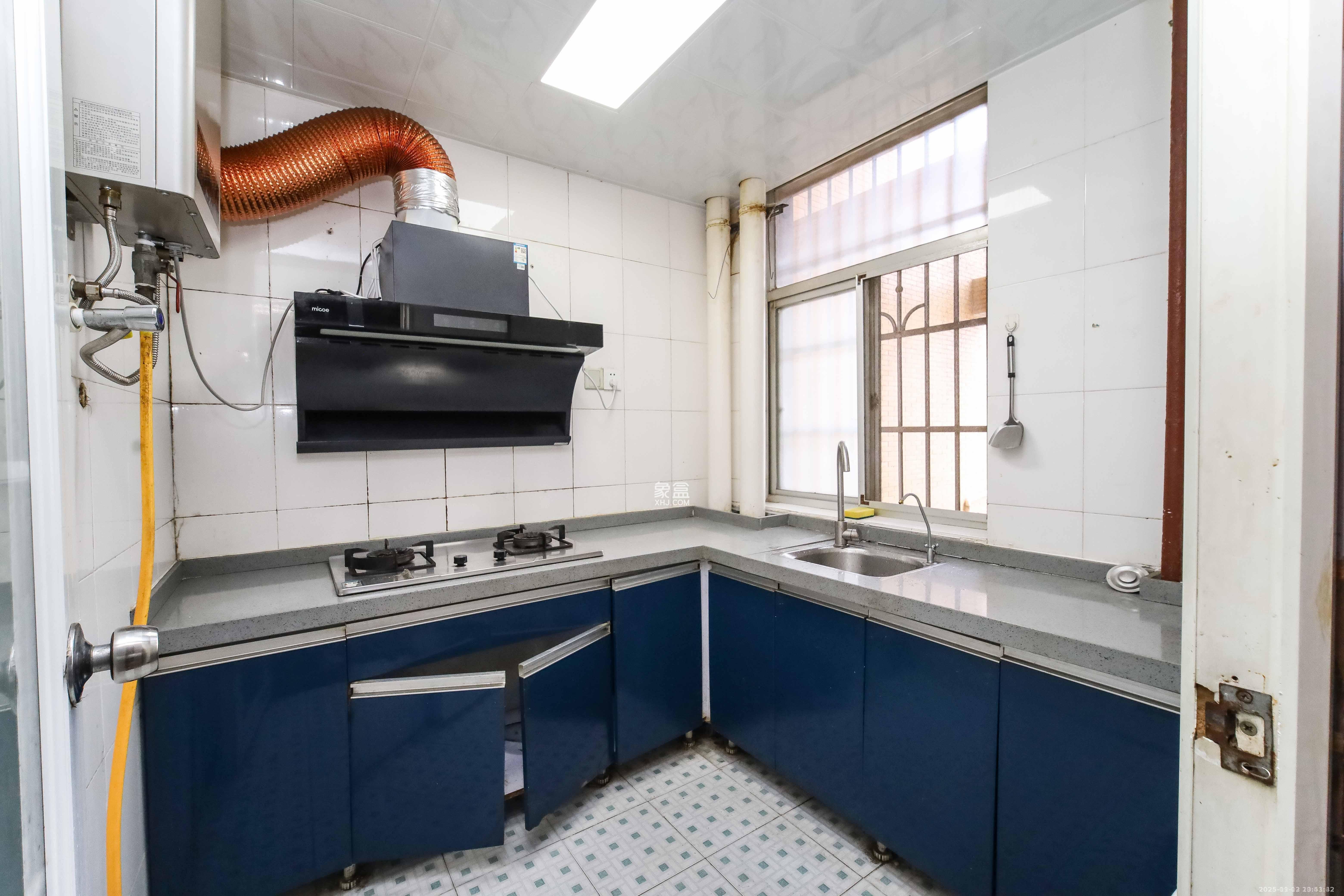 雄踞都市东家 2室1厅1卫 1600.0元/月 雄踞都市东家 2室1厅1卫 1600.0元/月室内图