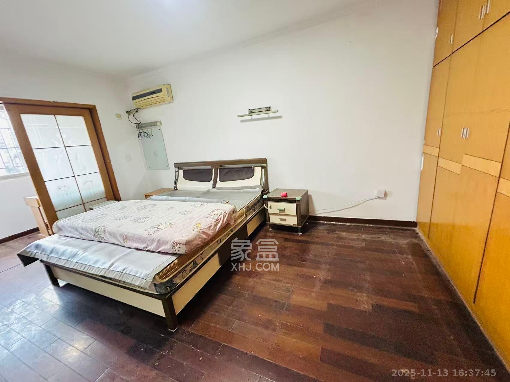 长征花园 3室2厅2卫 1900.0元/月 长征花园 3室2厅2卫 1900.0元/月室内图