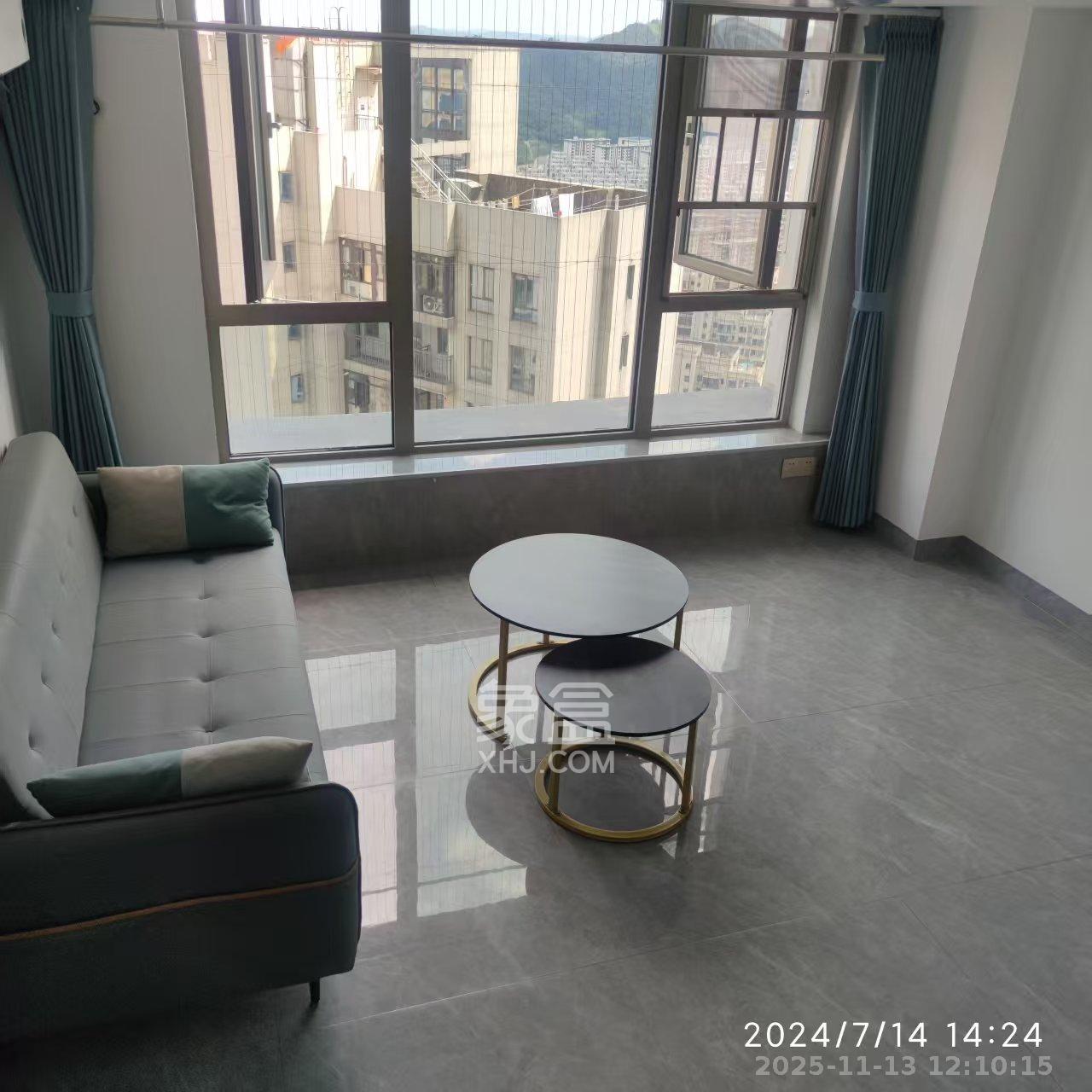 梅溪湖金茂湾  2室2厅1卫    2200.0元/月室内图