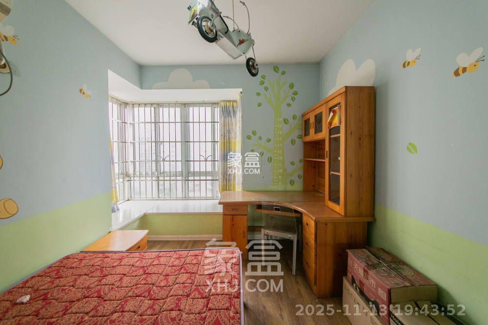 山语城一期  1室2厅2卫    1800.0元/月室内图