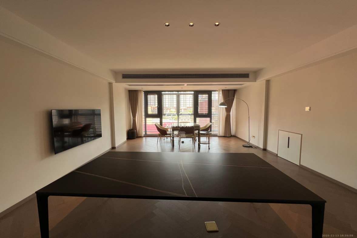 万科紫台 6室2厅4卫 22000.0元/月 万科紫台 6室2厅4卫 22000.0元/月室内图