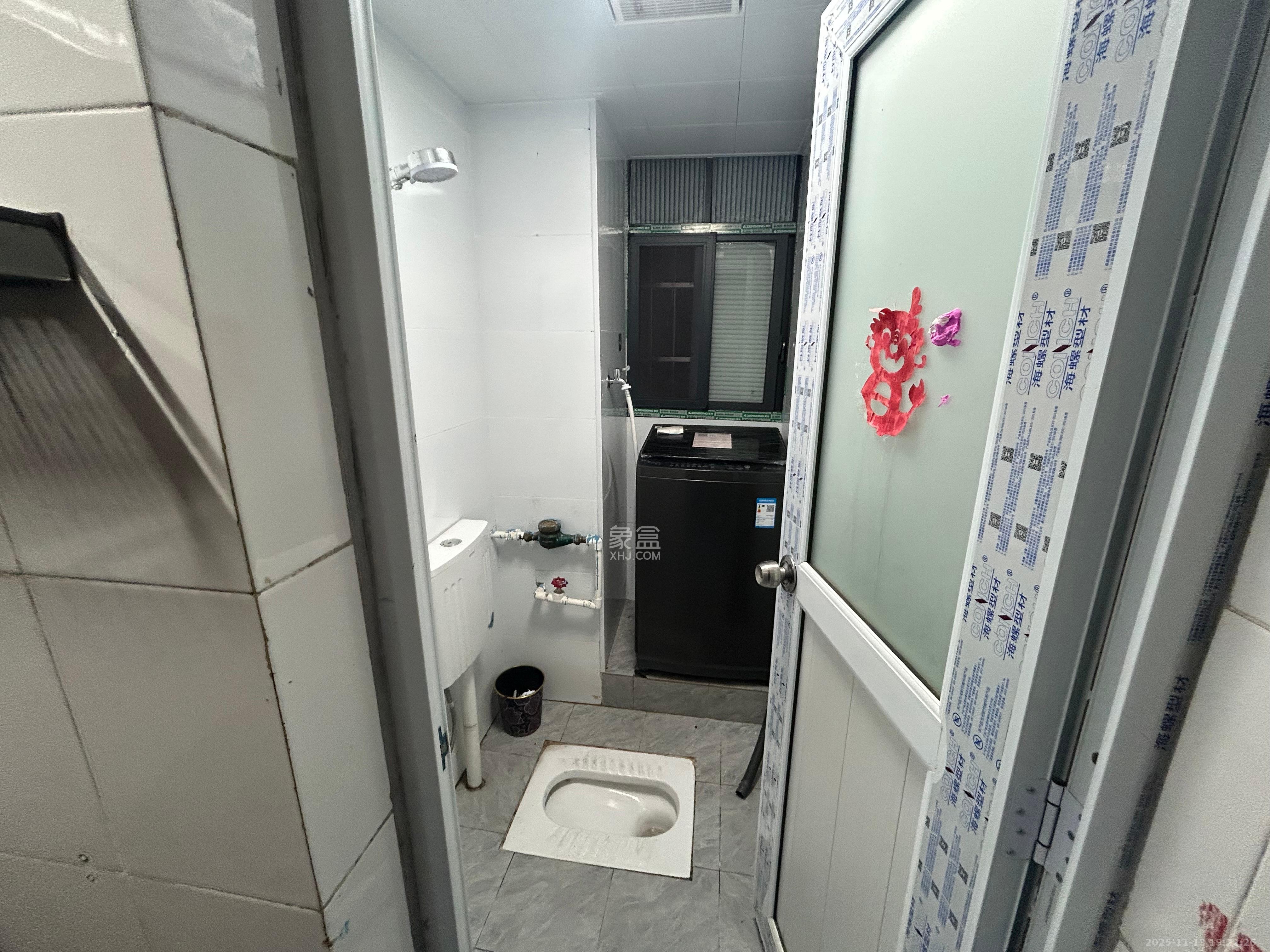 梅岭村  3室2厅1卫    2200.0元/月室内图