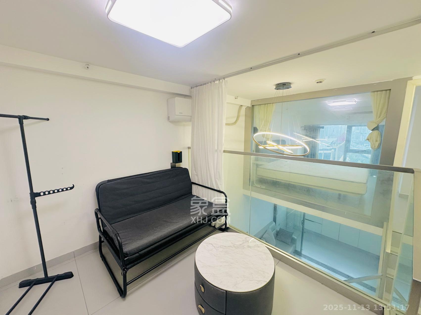 卓越伊景寓 1室0厅0卫 2200.0元/月 卓越伊景寓 1室0厅0卫 2200.0元/月室内图