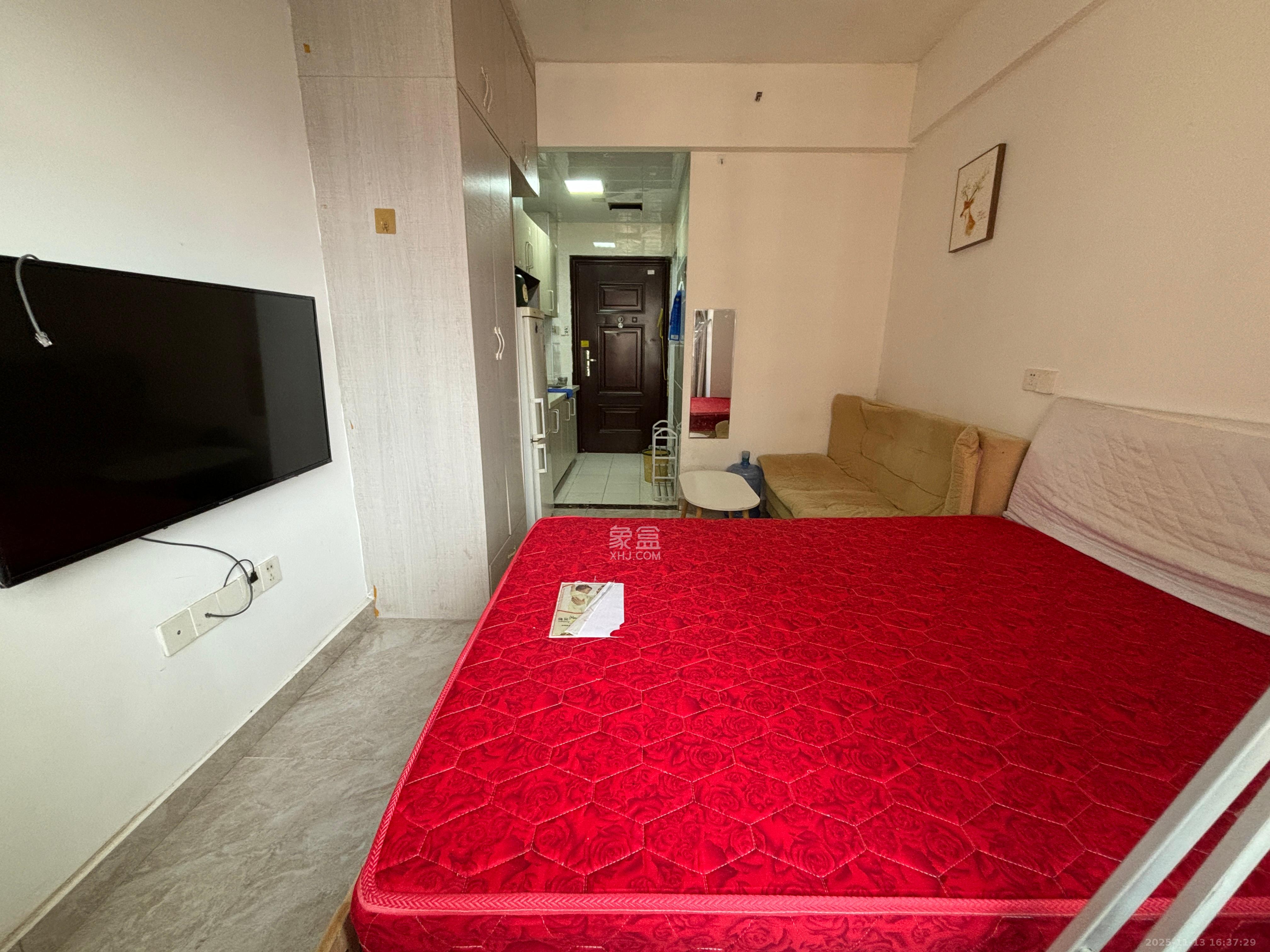 Cross尚公馆  1室1厅1卫    1000.0元/月室内图